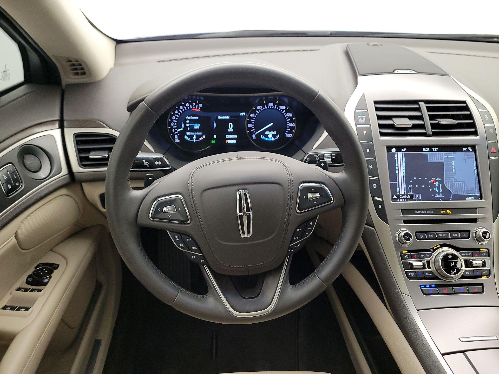 Thumbnail: 2018 Lincoln MKZ - 10