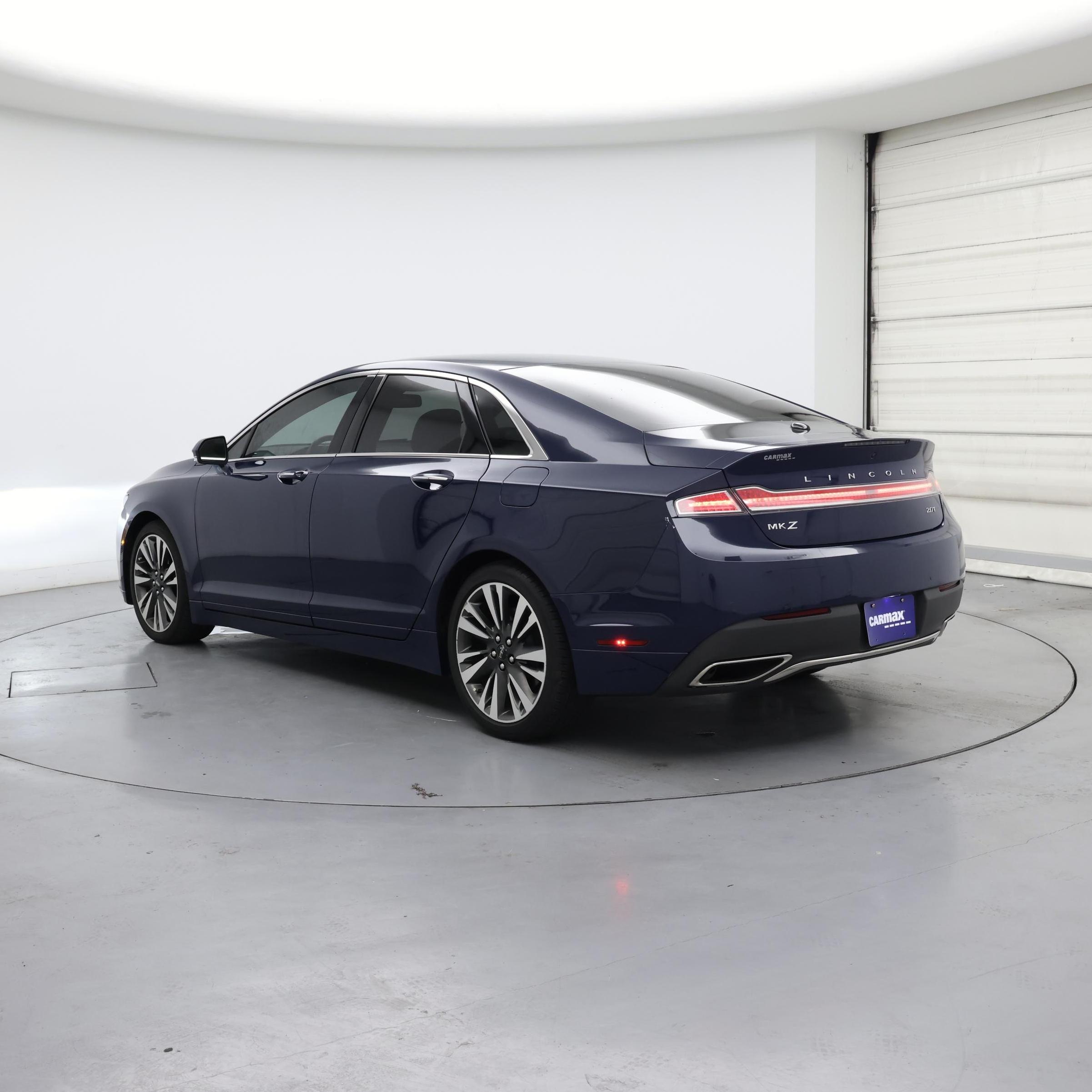 Thumbnail: 2018 Lincoln MKZ - 2