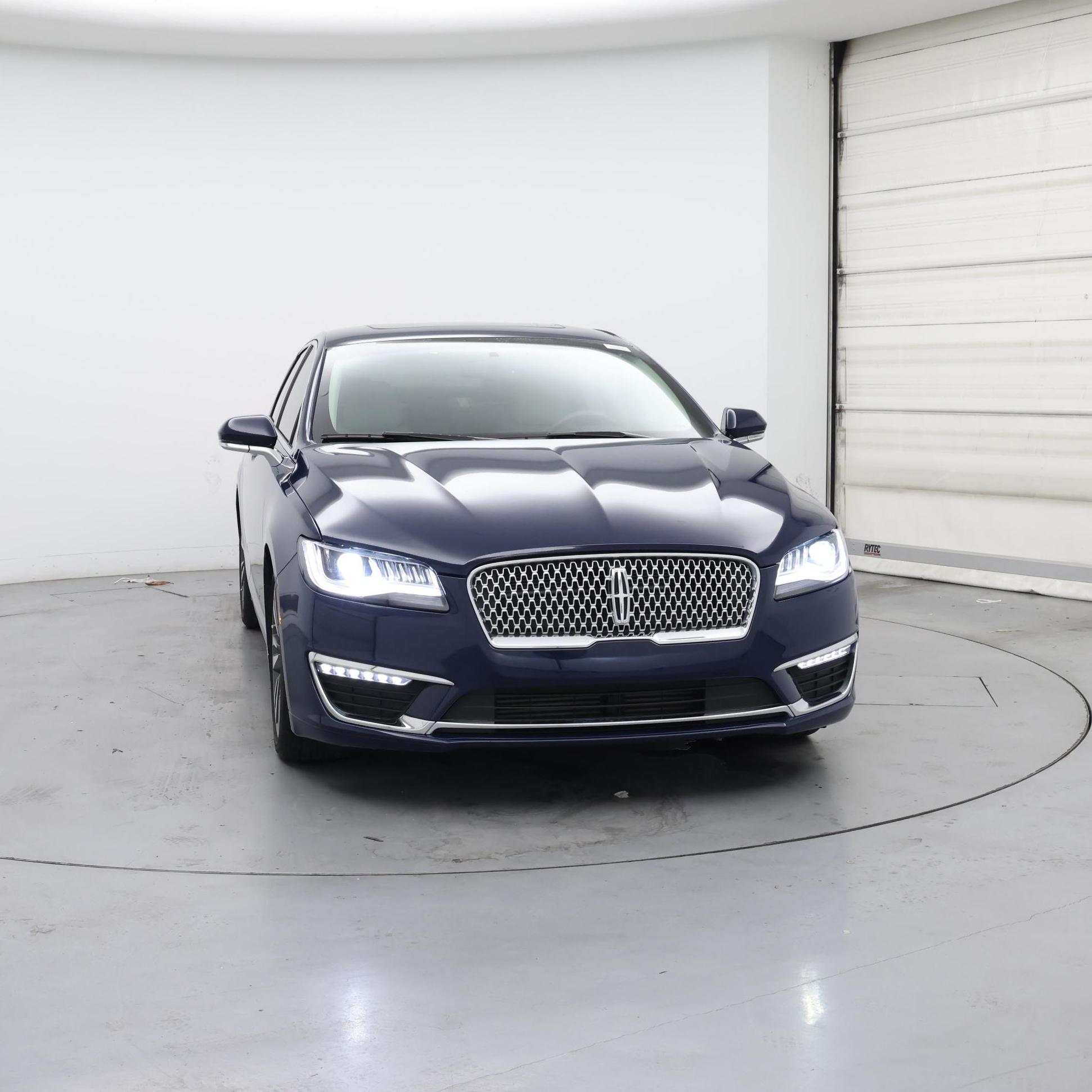 Thumbnail: 2018 Lincoln MKZ - 5