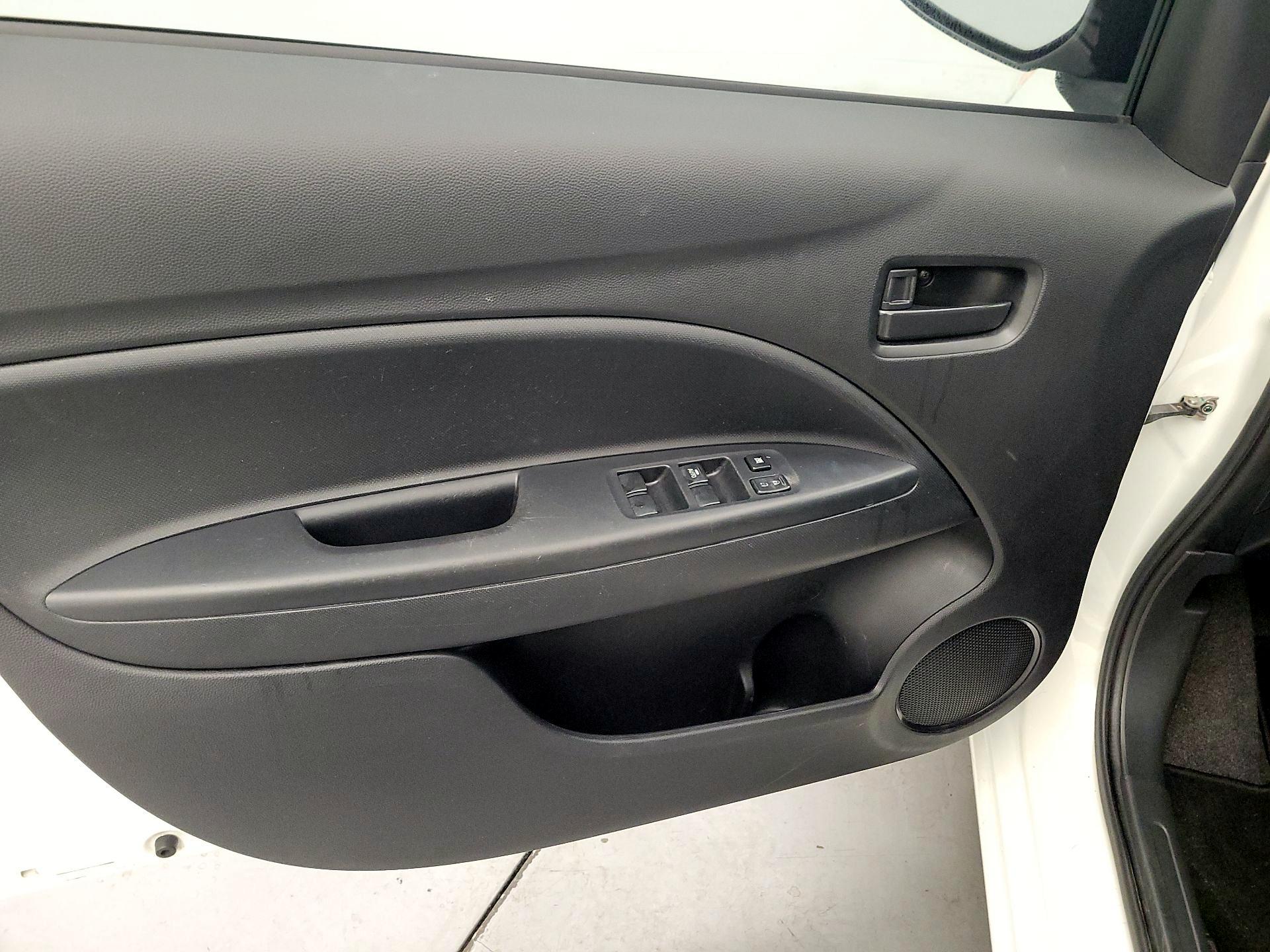 Thumbnail: 2018 Mitsubishi Mirage G4 - 12
