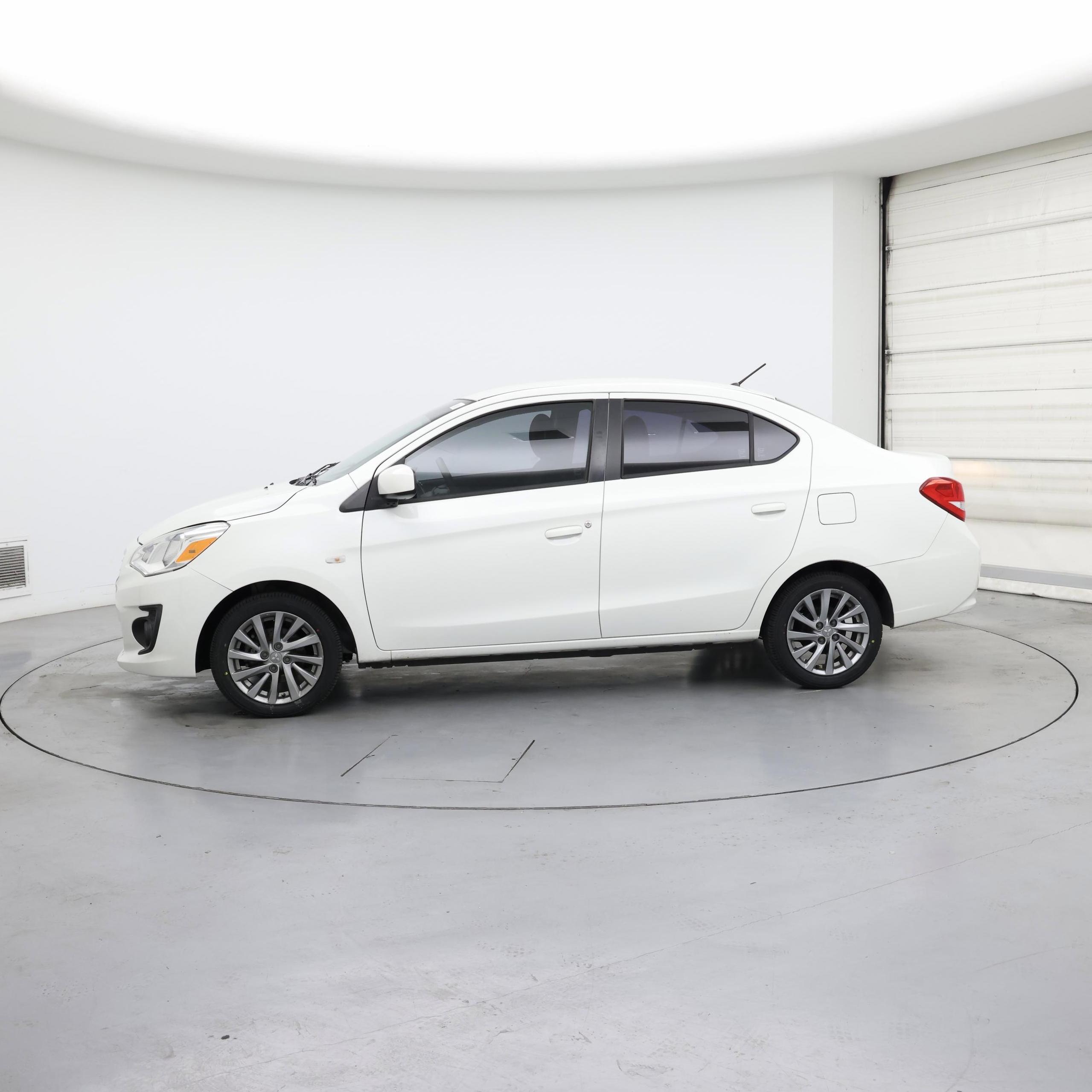 Thumbnail: 2018 Mitsubishi Mirage G4 - 3