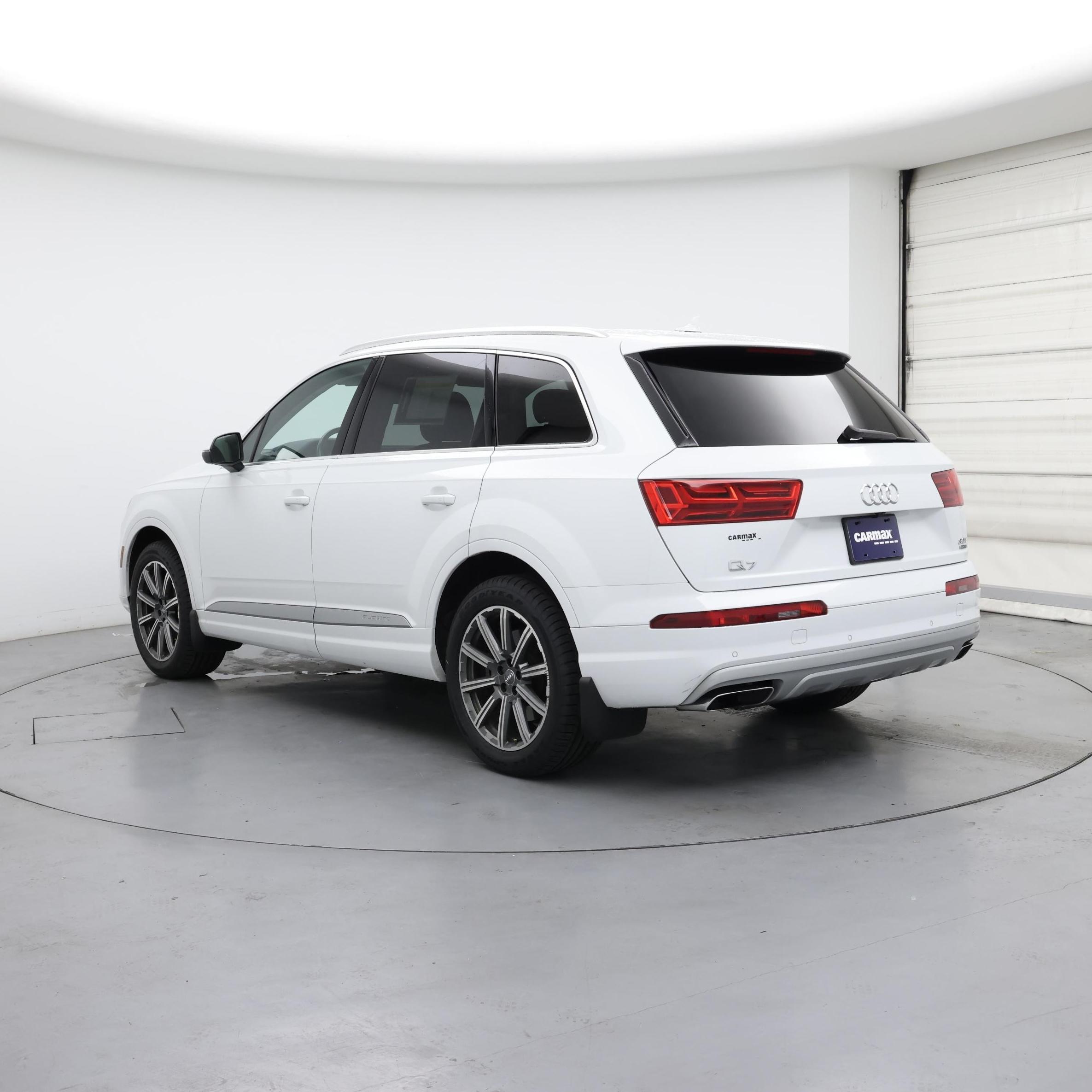 Thumbnail: 2017 Audi Q7 - 2