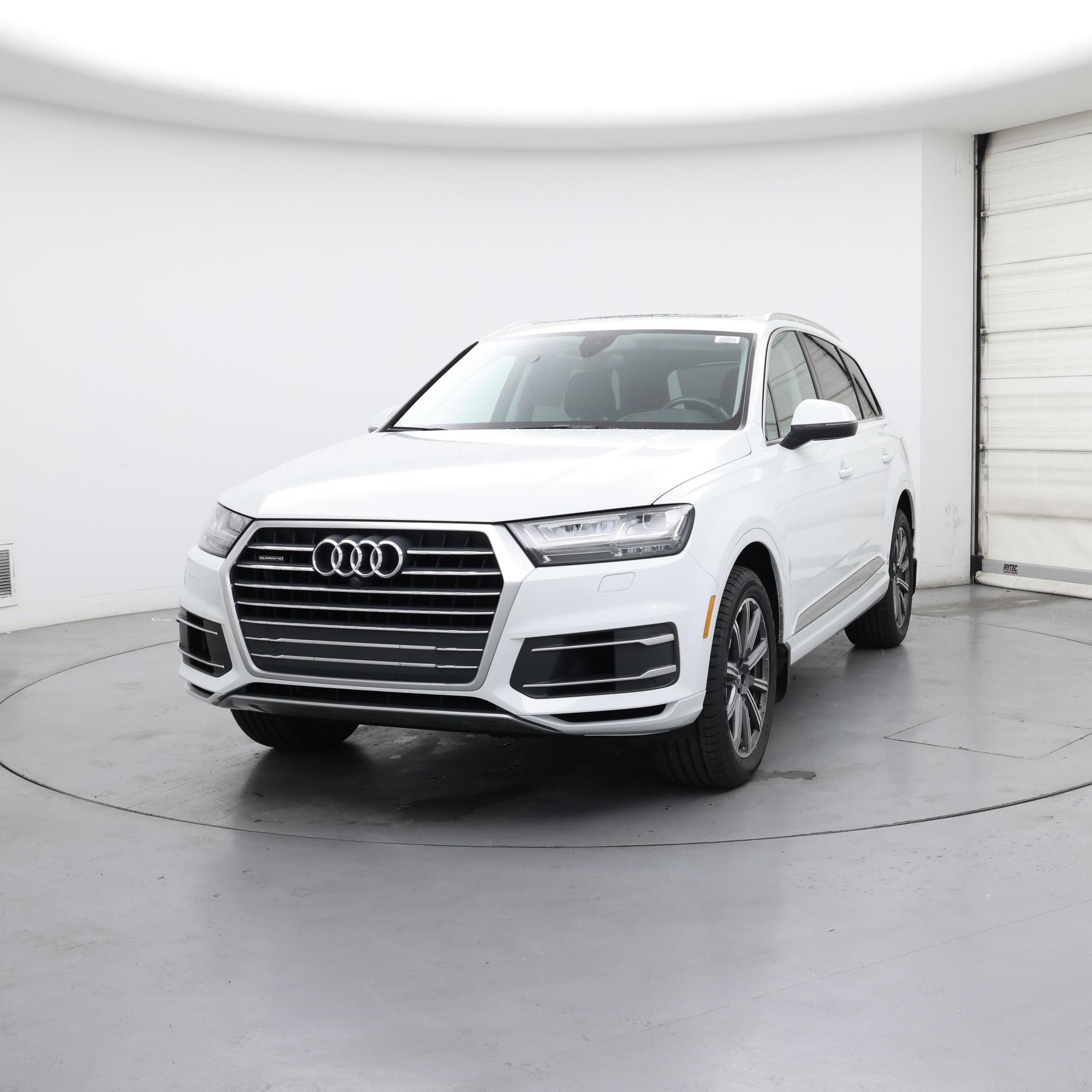 Thumbnail: 2017 Audi Q7 - 4