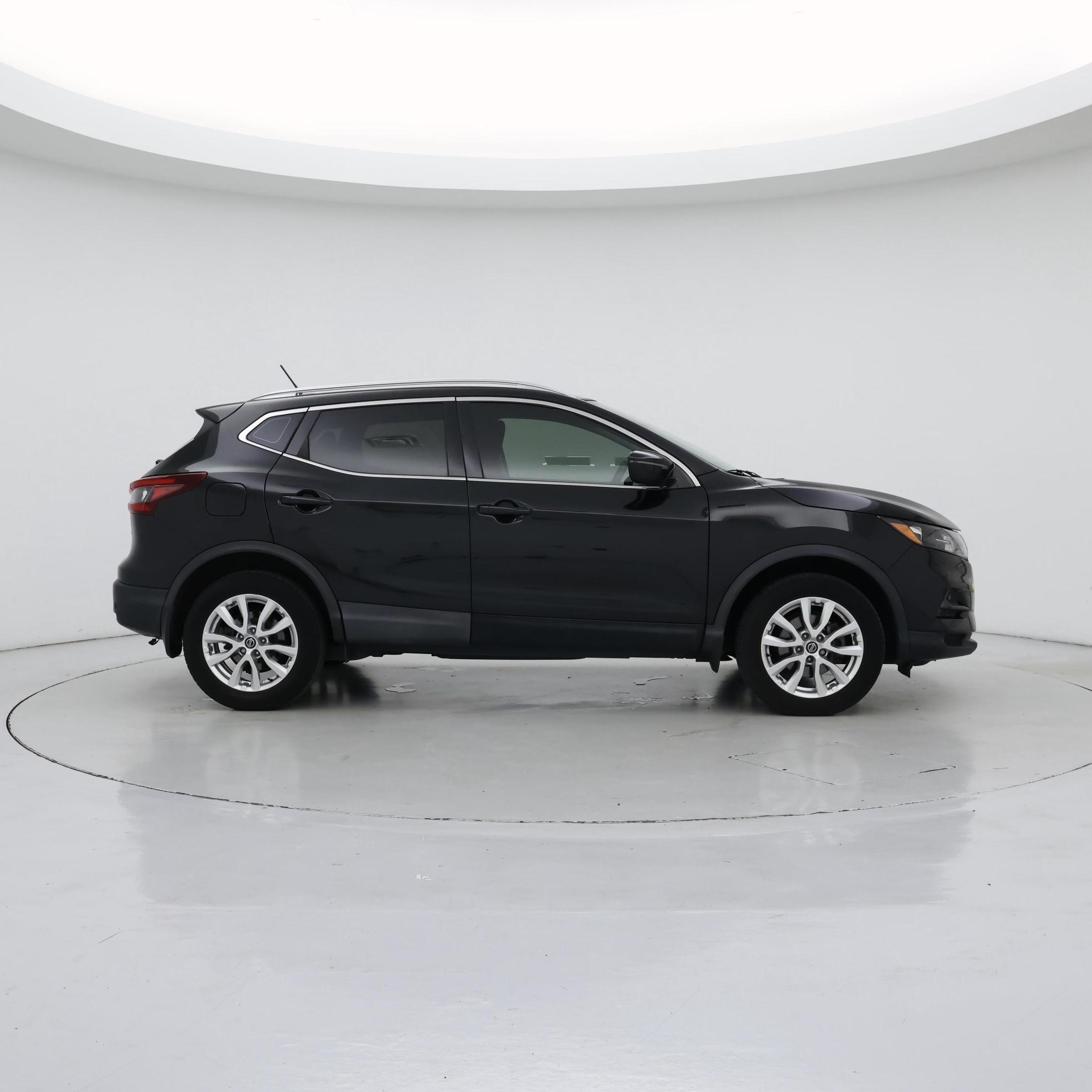 Thumbnail: 2020 Nissan Rogue Sport - 7