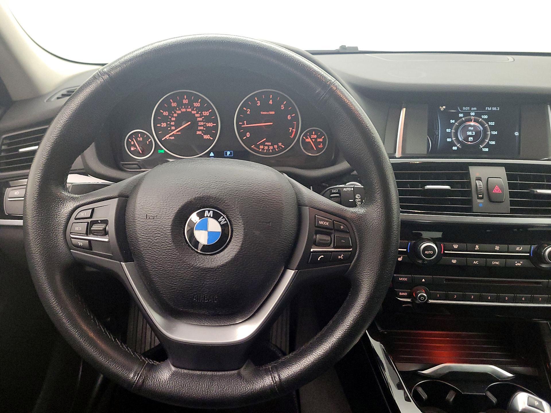 Thumbnail: 2017 BMW X3 - 10