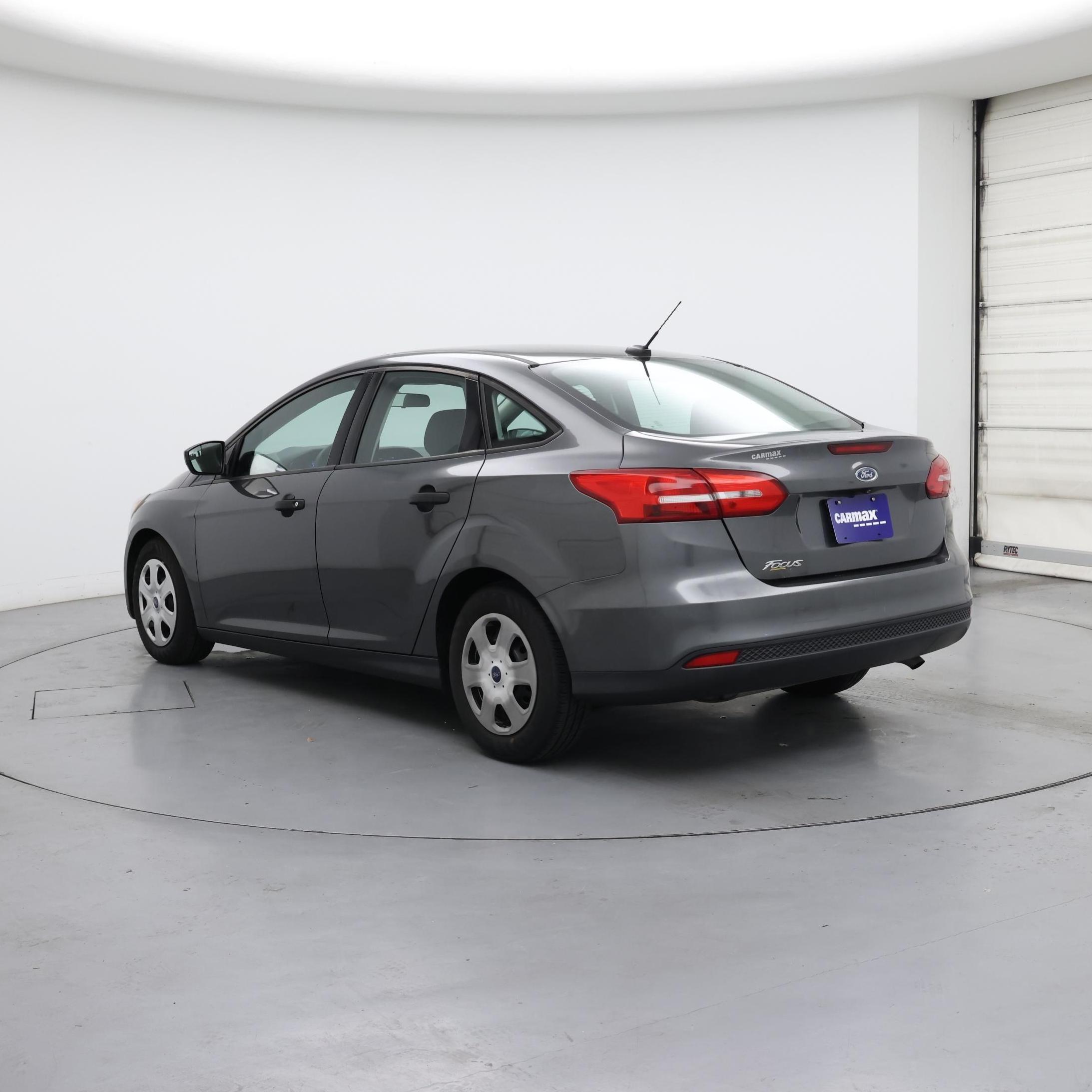 Thumbnail: 2018 Ford Focus - 2