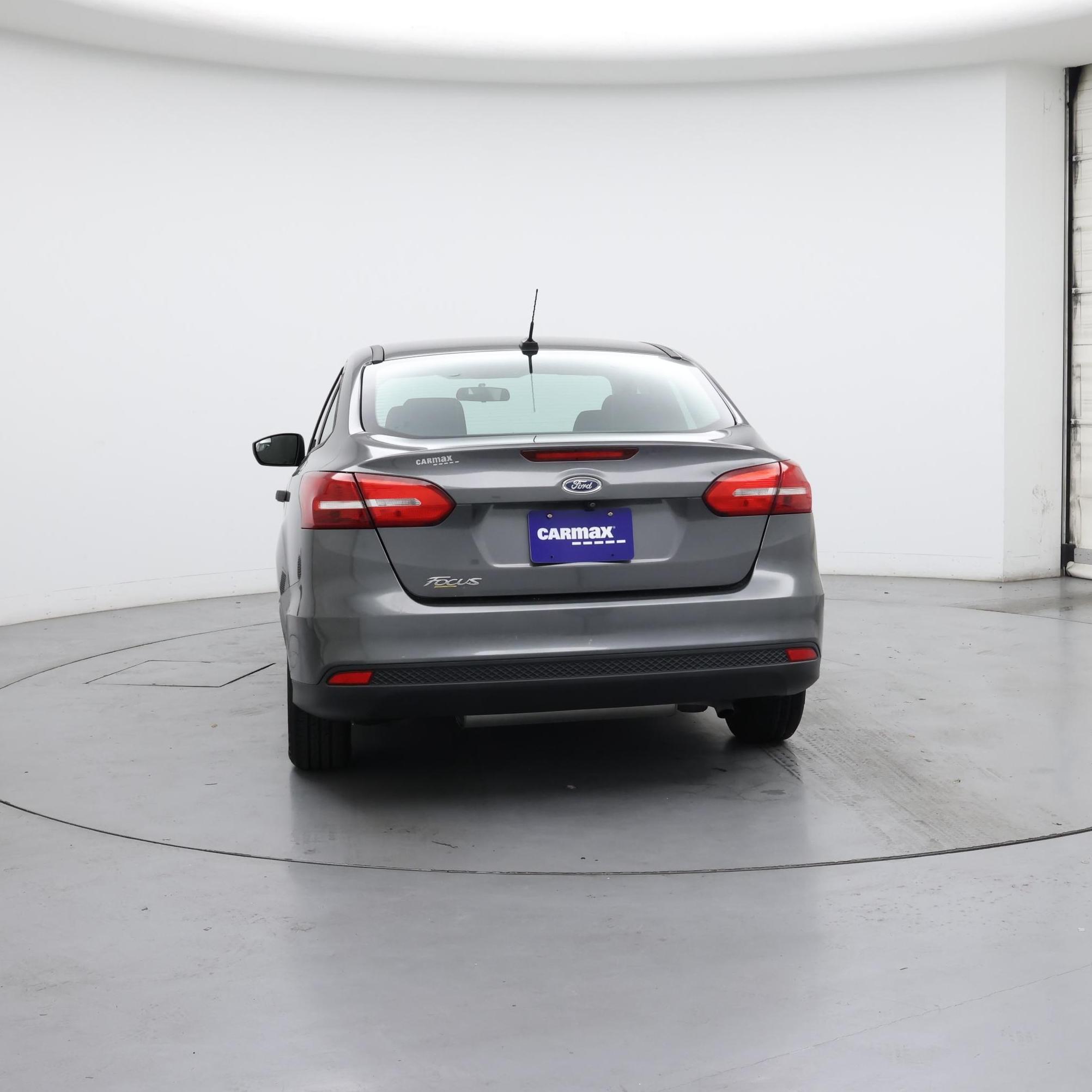 Thumbnail: 2018 Ford Focus - 6