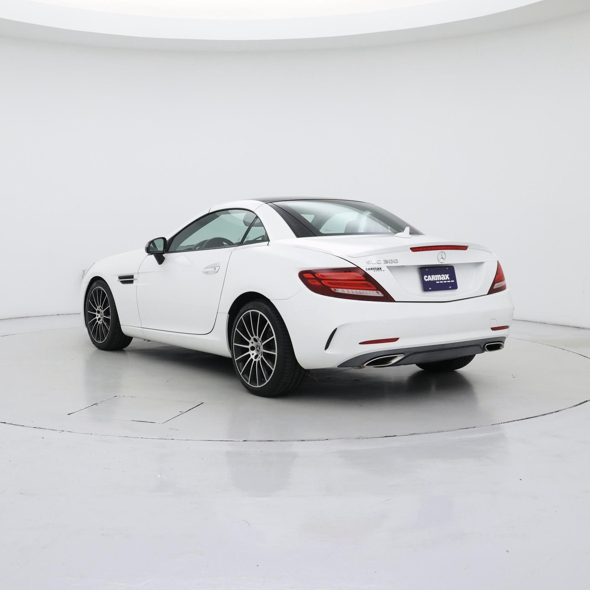 Thumbnail: 2019 Mercedes-Benz SLC - 2