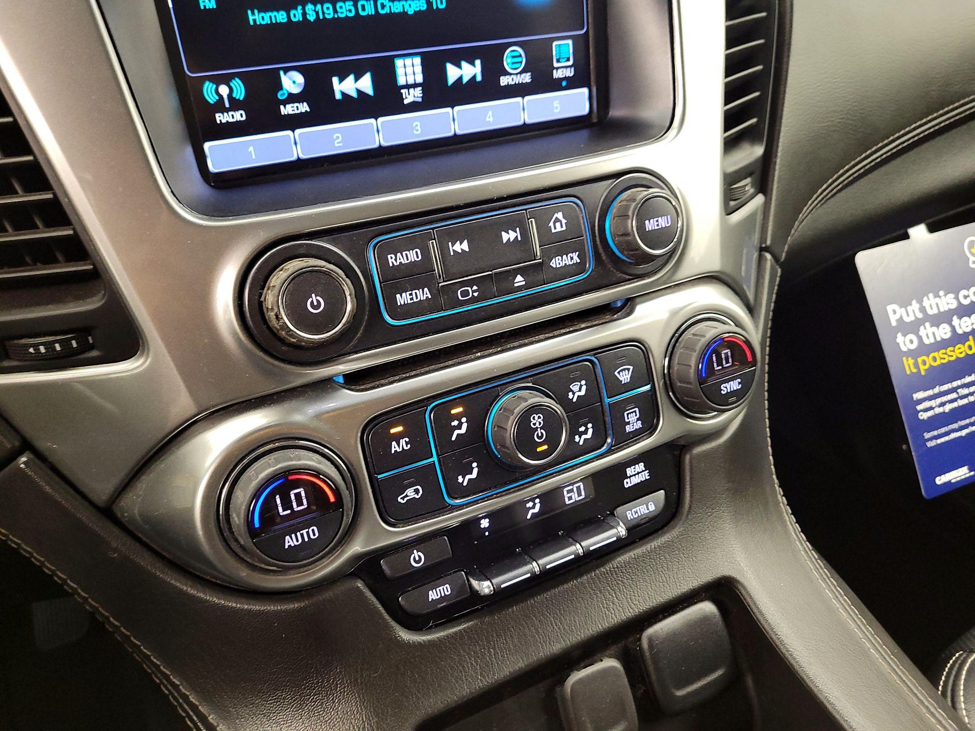 Thumbnail: 2019 Chevrolet Tahoe - 16