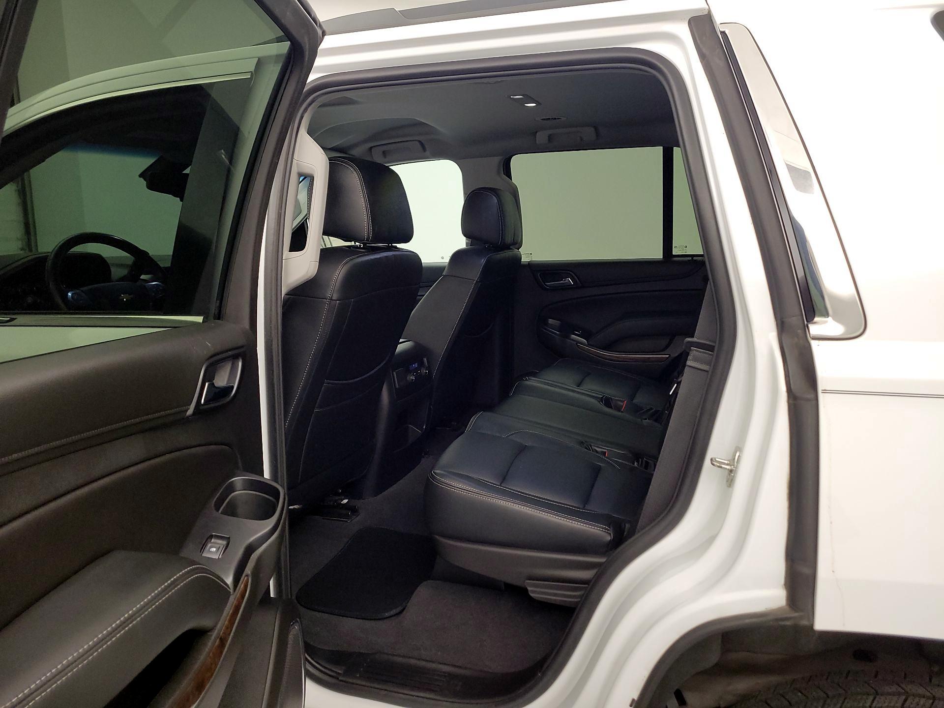 Thumbnail: 2019 Chevrolet Tahoe - 18