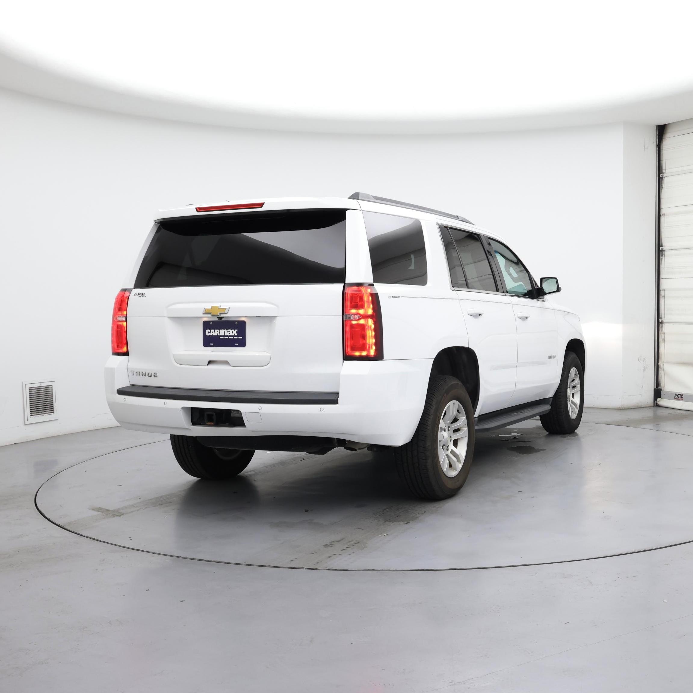 Thumbnail: 2019 Chevrolet Tahoe - 8