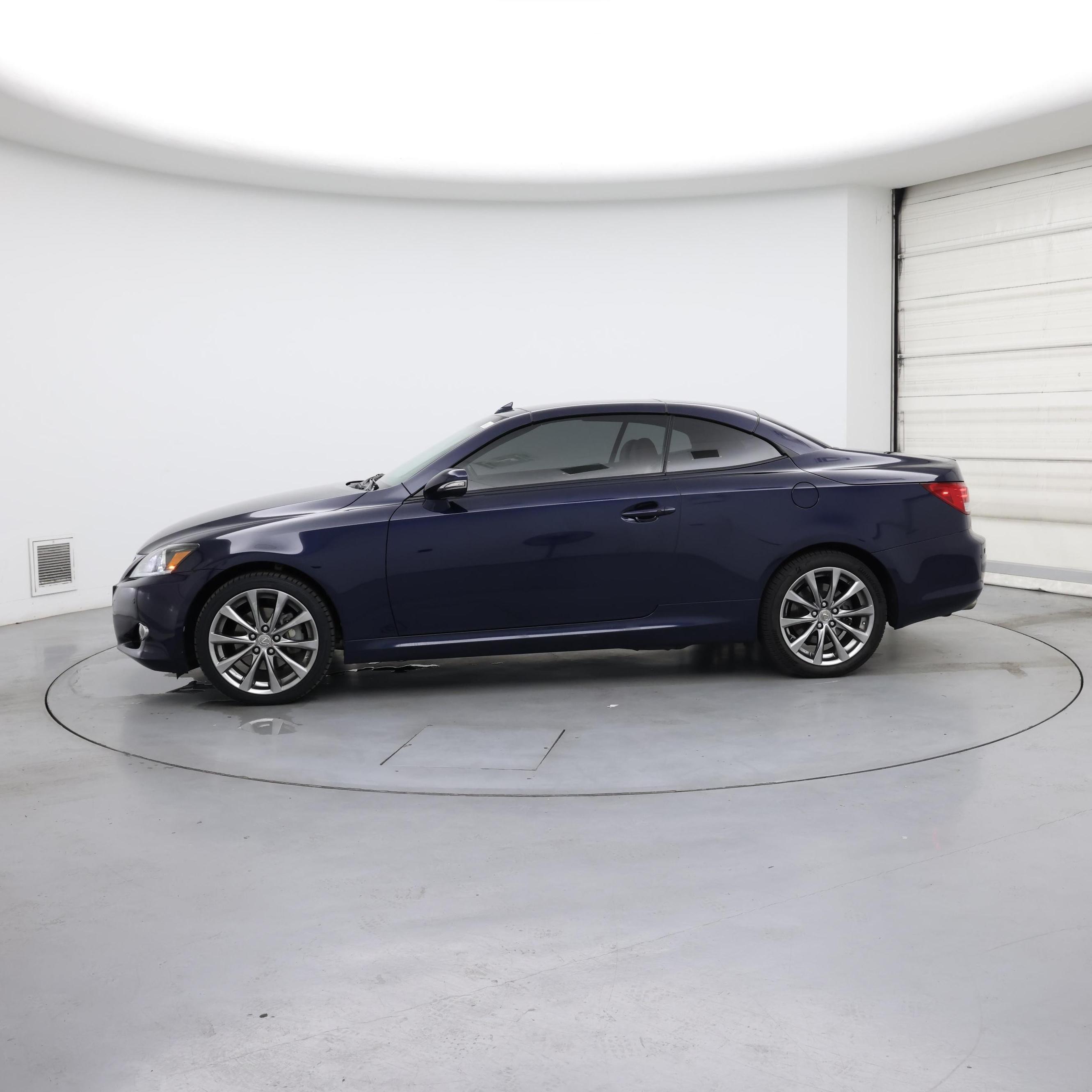 Thumbnail: 2015 Lexus IS - 3