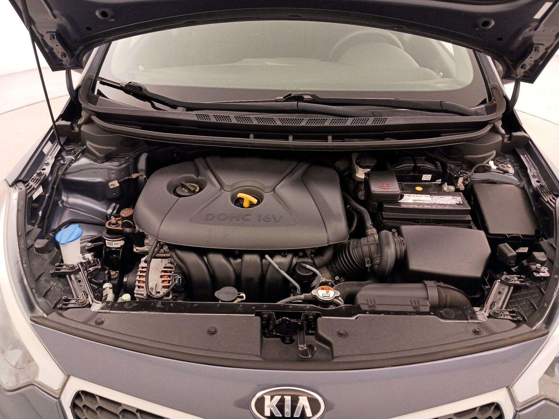 Thumbnail: 2016 Kia Forte - 20