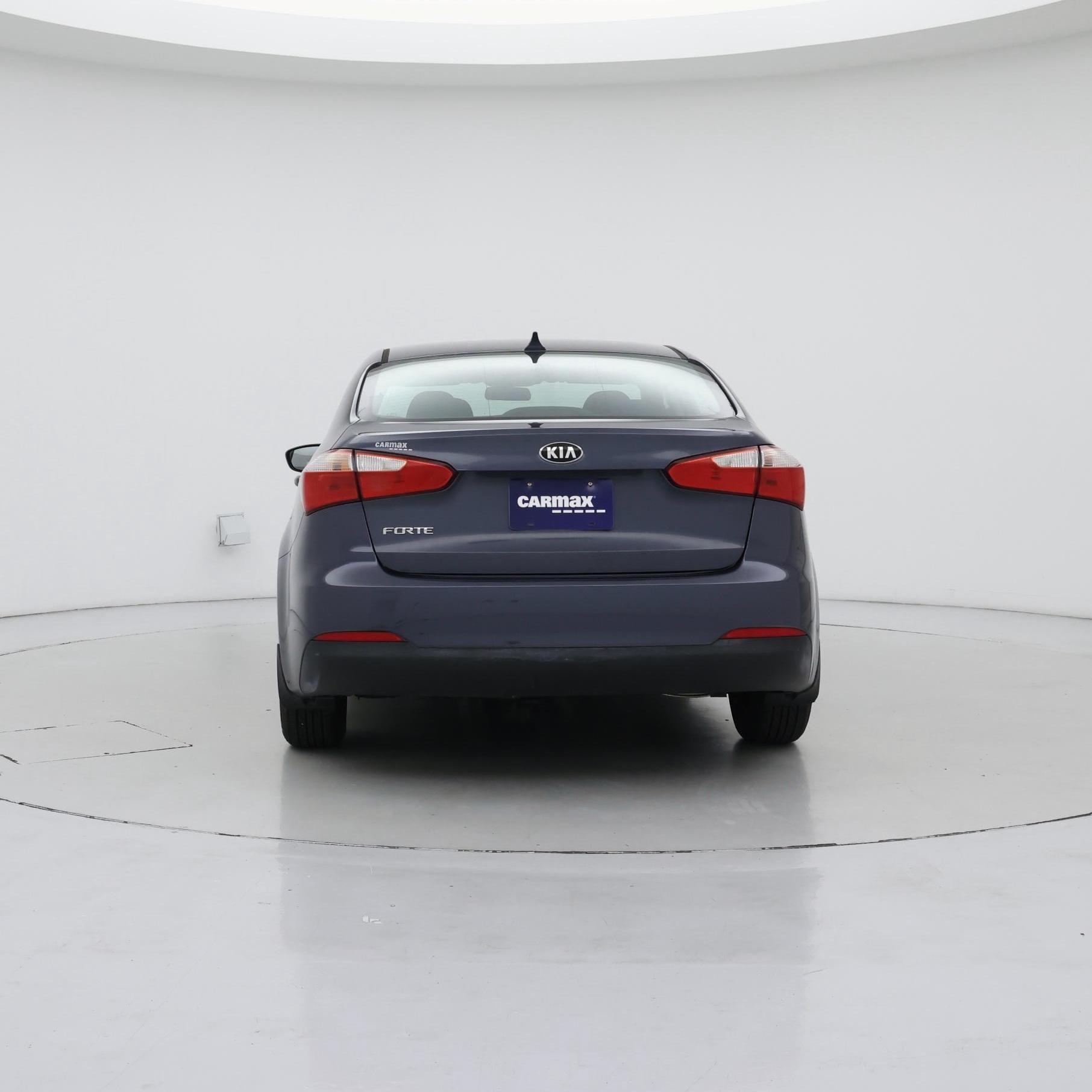 Thumbnail: 2016 Kia Forte - 6