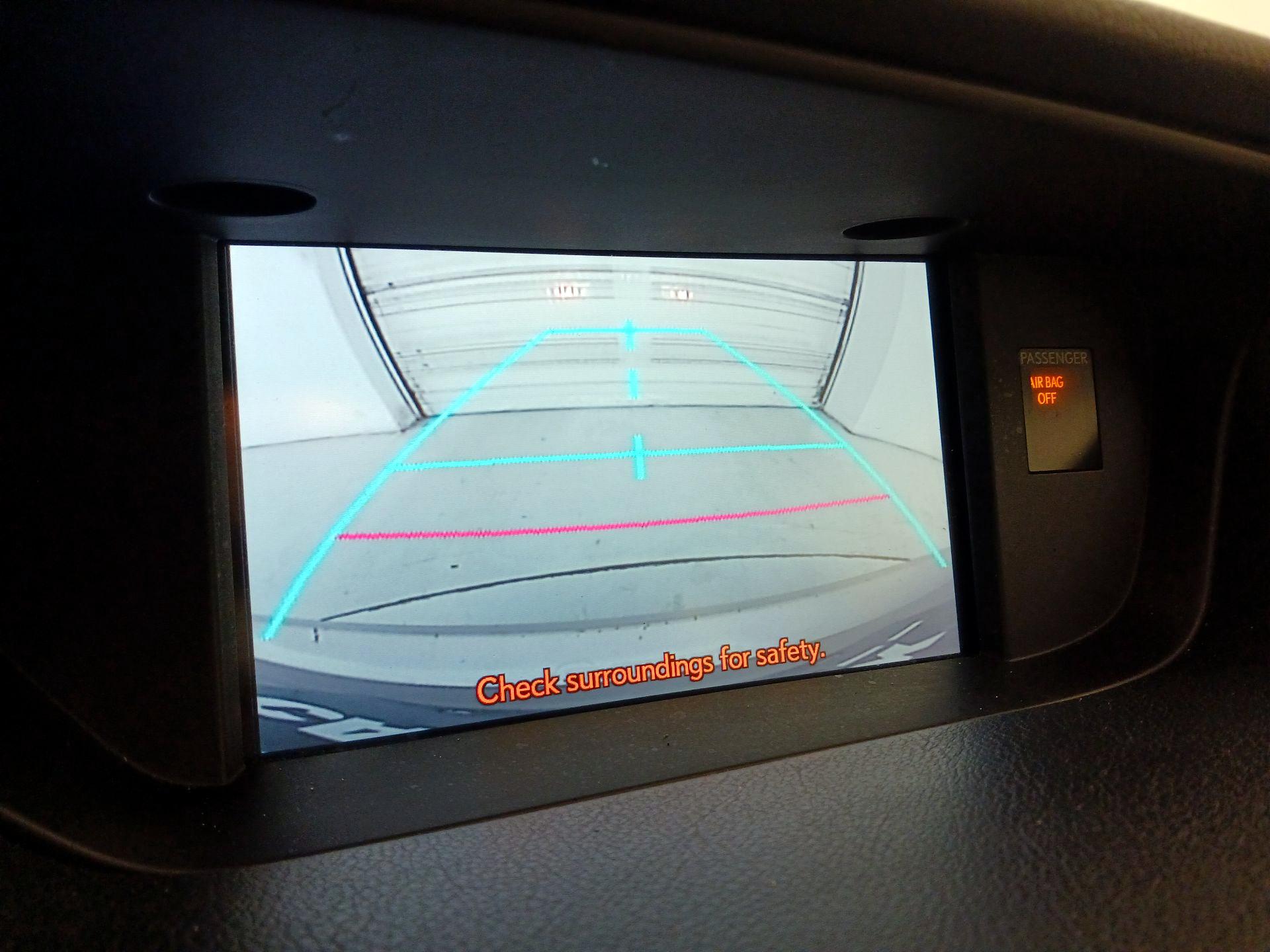 Thumbnail: 2014 Lexus ES - 15