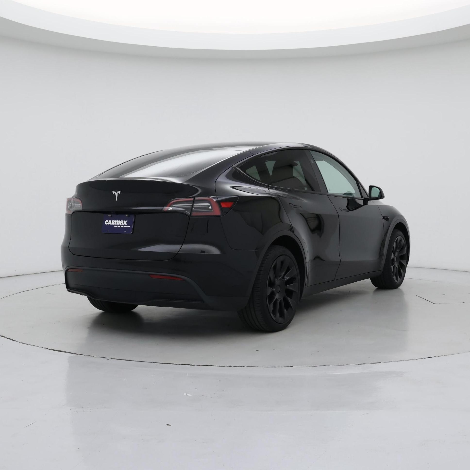 Thumbnail: 2024 Tesla Model Y - 8
