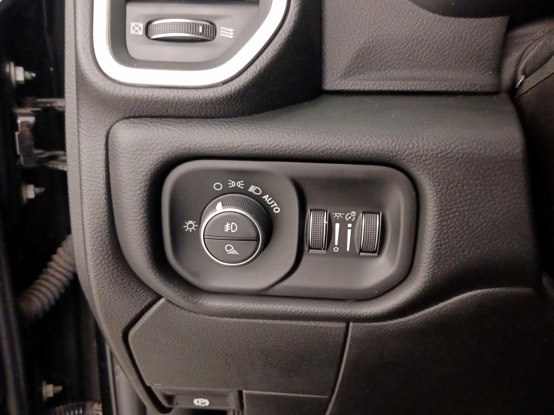 Thumbnail: 2019 RAM 3500 - 13