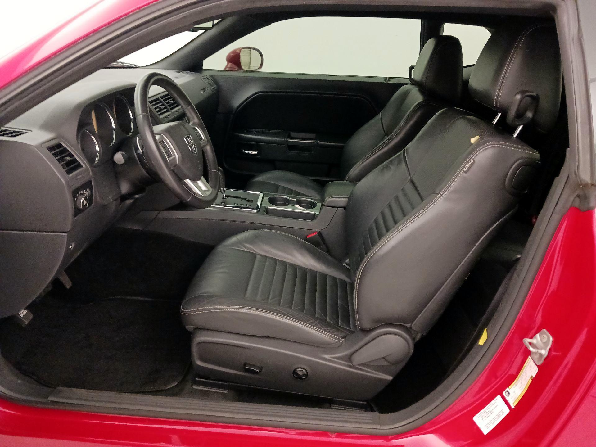Thumbnail: 2014 Dodge Challenger - 11