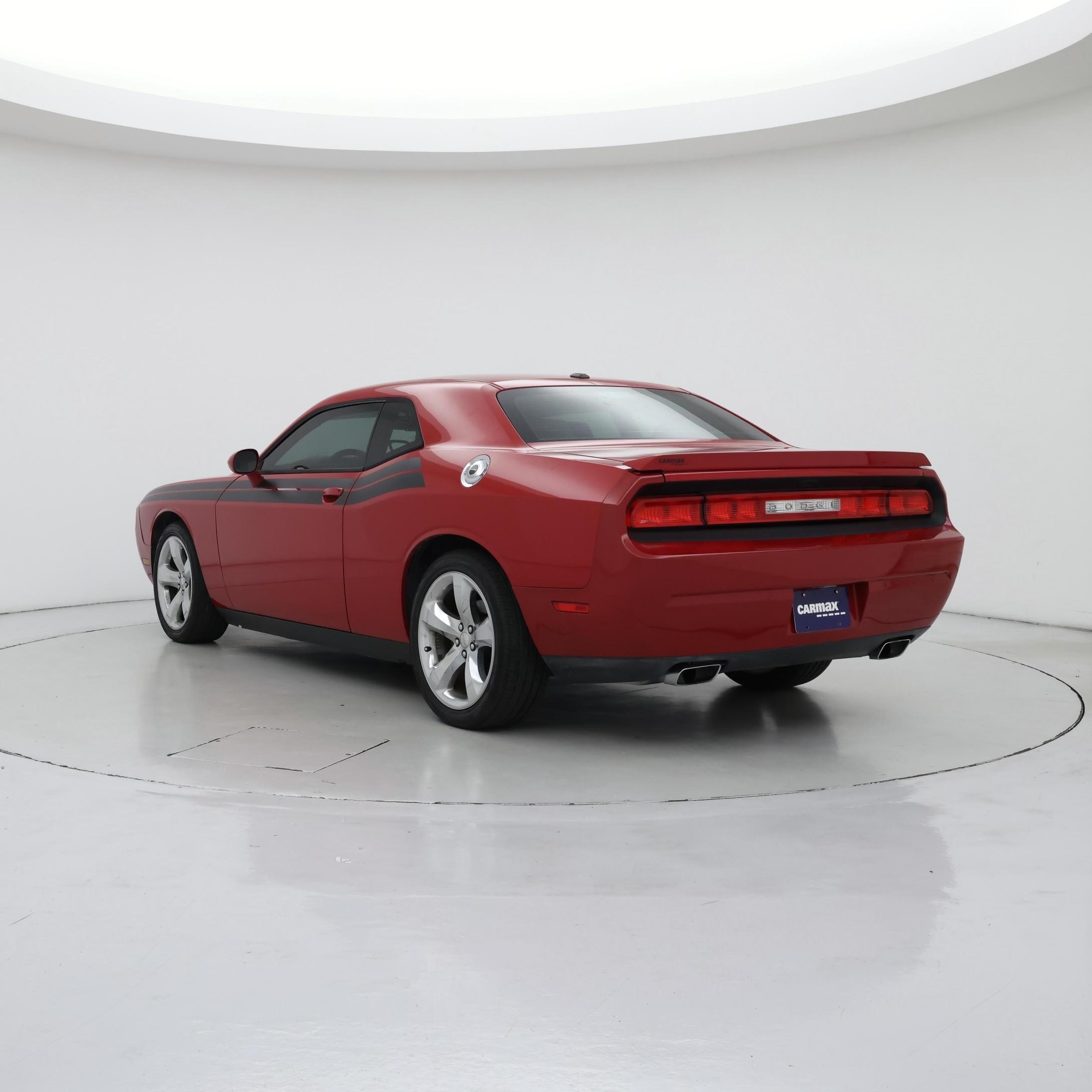 Thumbnail: 2014 Dodge Challenger - 2