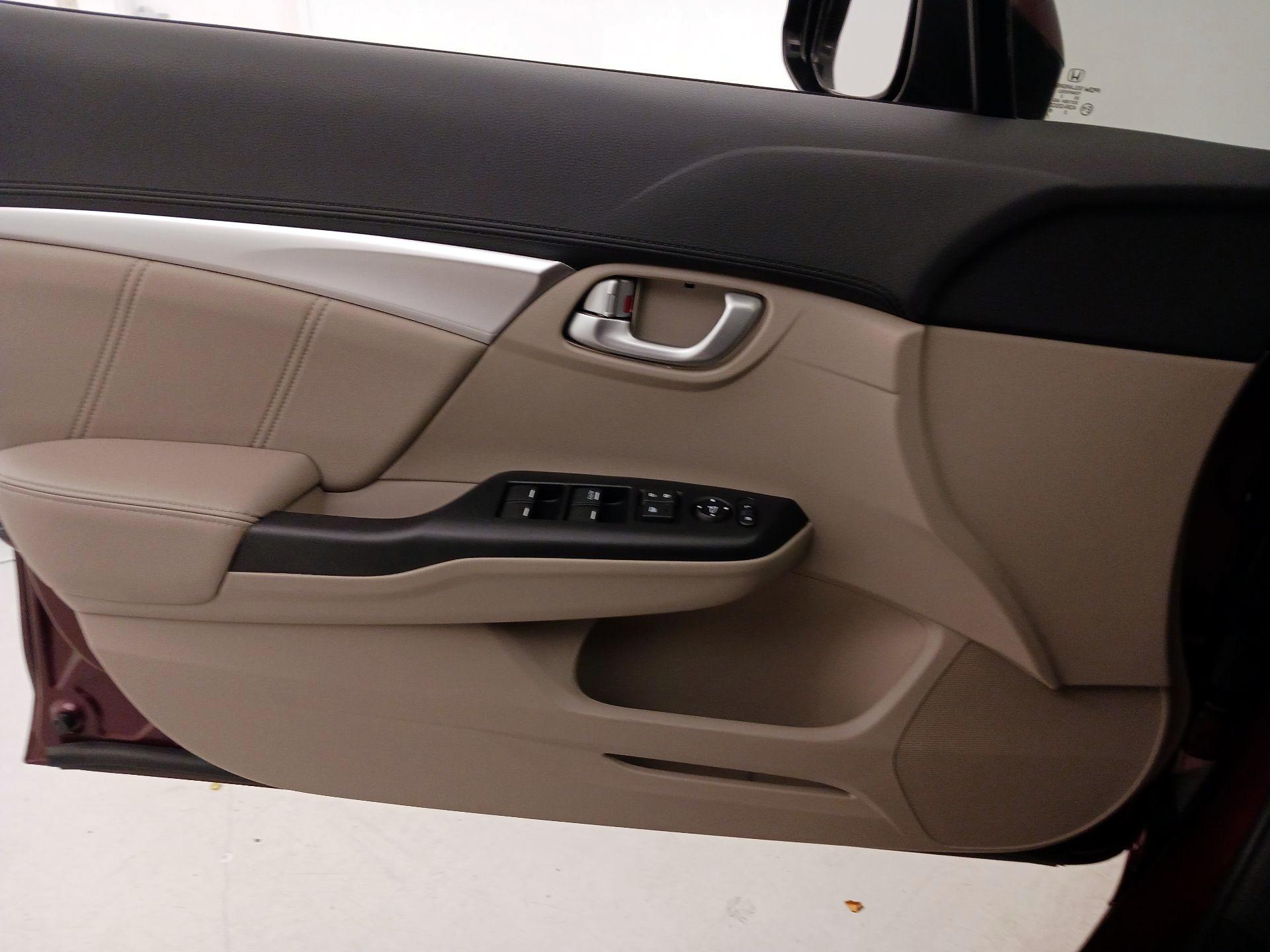 Thumbnail: 2013 Honda Civic - 12