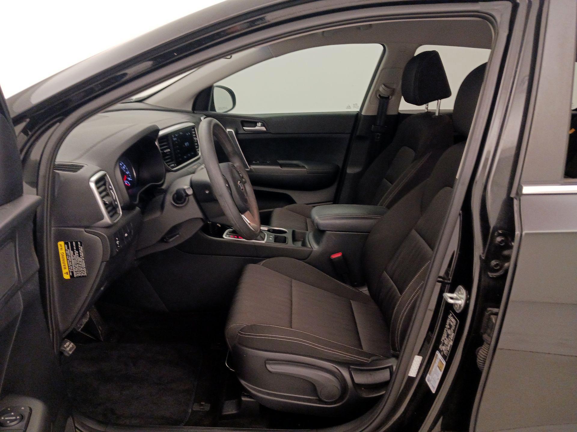 Thumbnail: 2020 Kia Sportage - 11