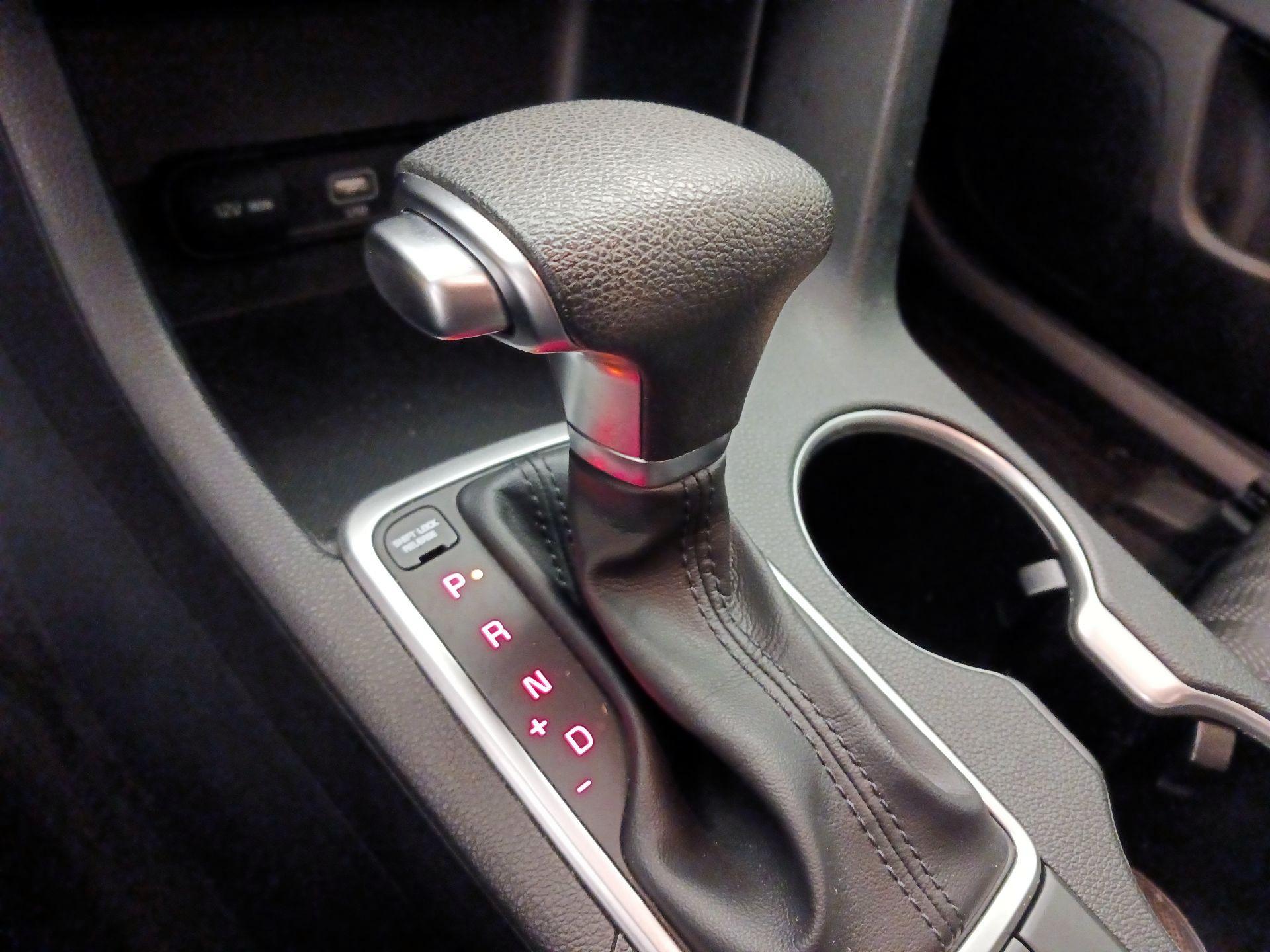 Thumbnail: 2020 Kia Sportage - 17