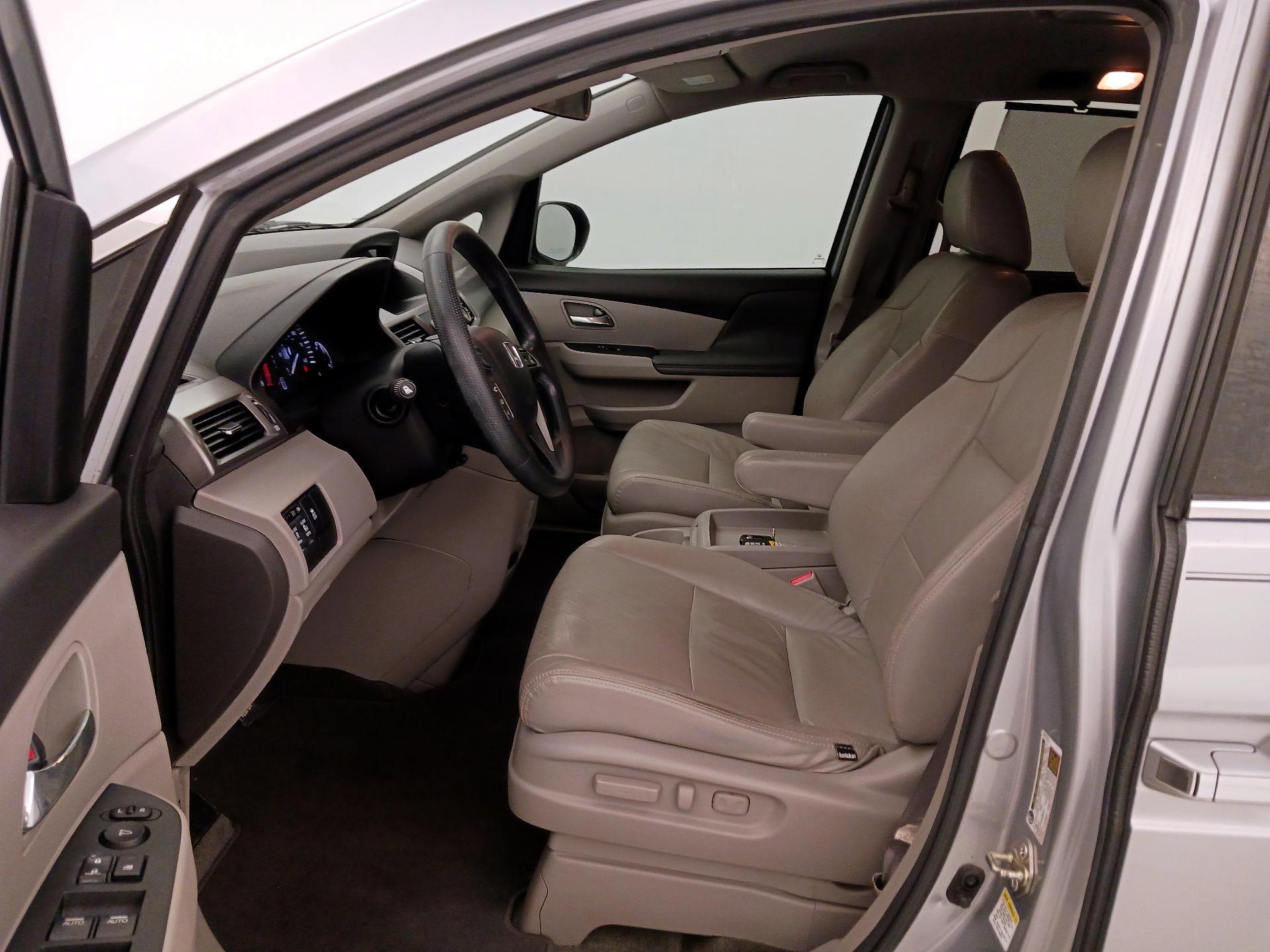 Thumbnail: 2016 Honda Odyssey - 11