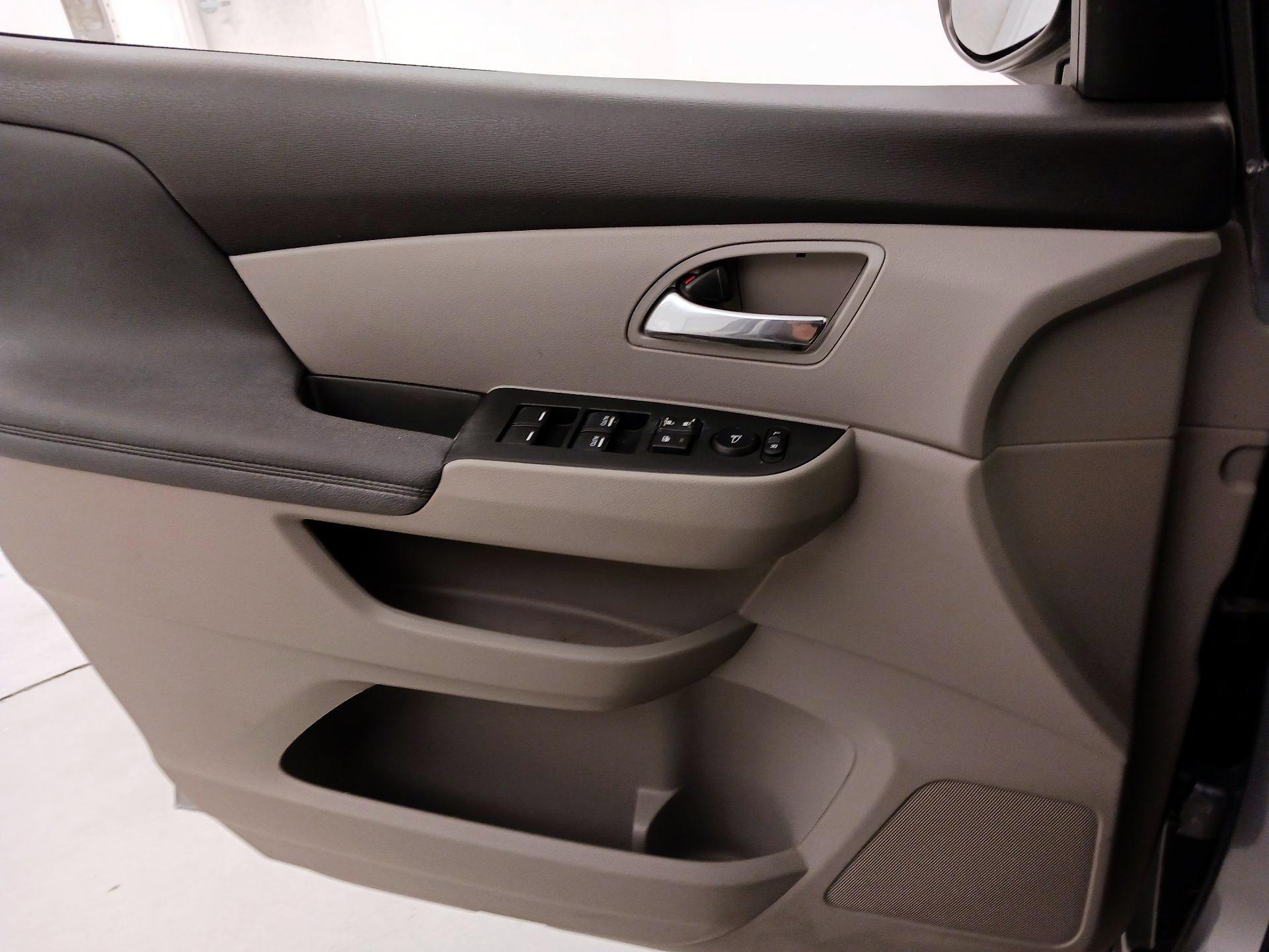 Thumbnail: 2016 Honda Odyssey - 12