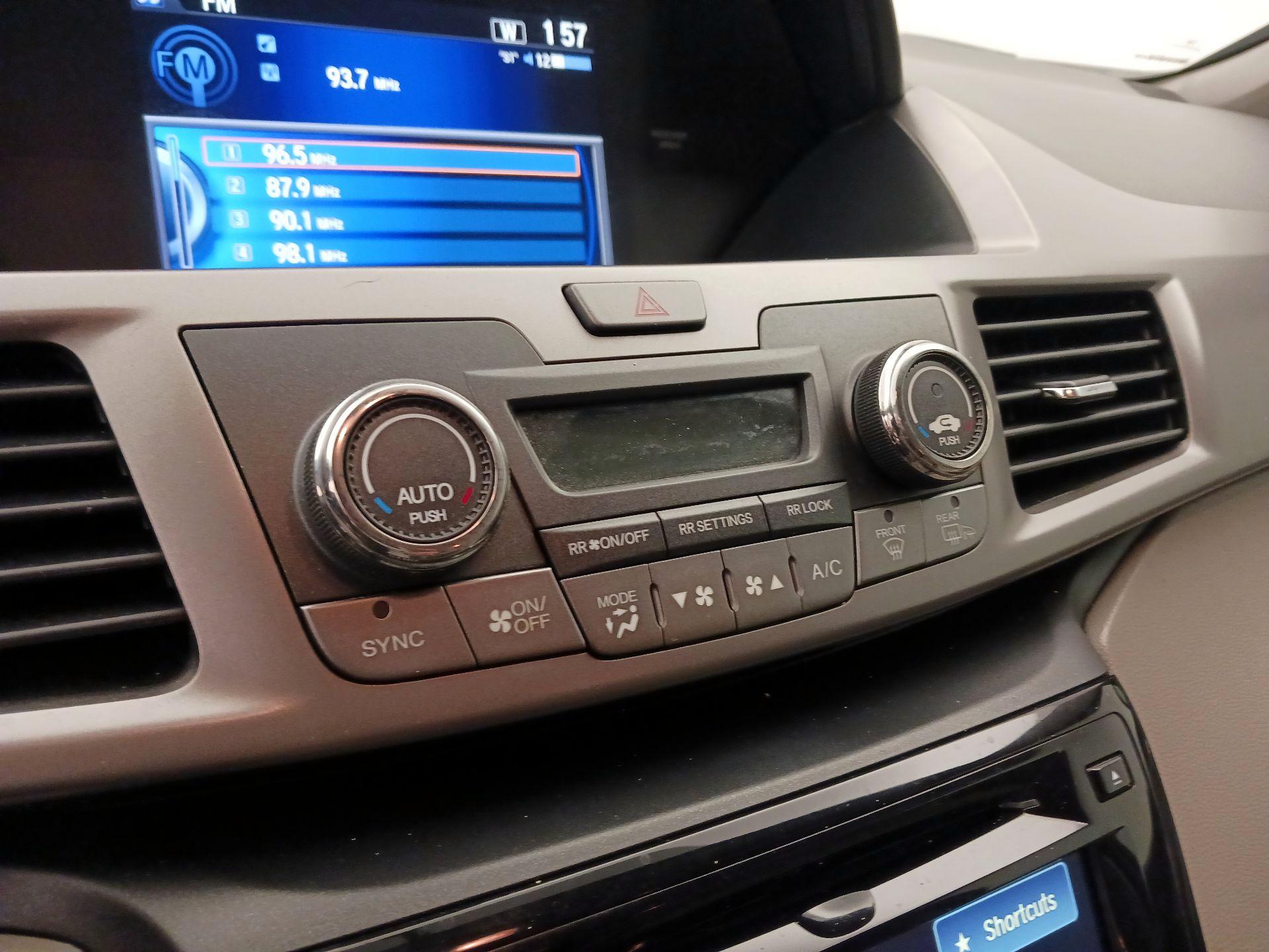Thumbnail: 2016 Honda Odyssey - 16