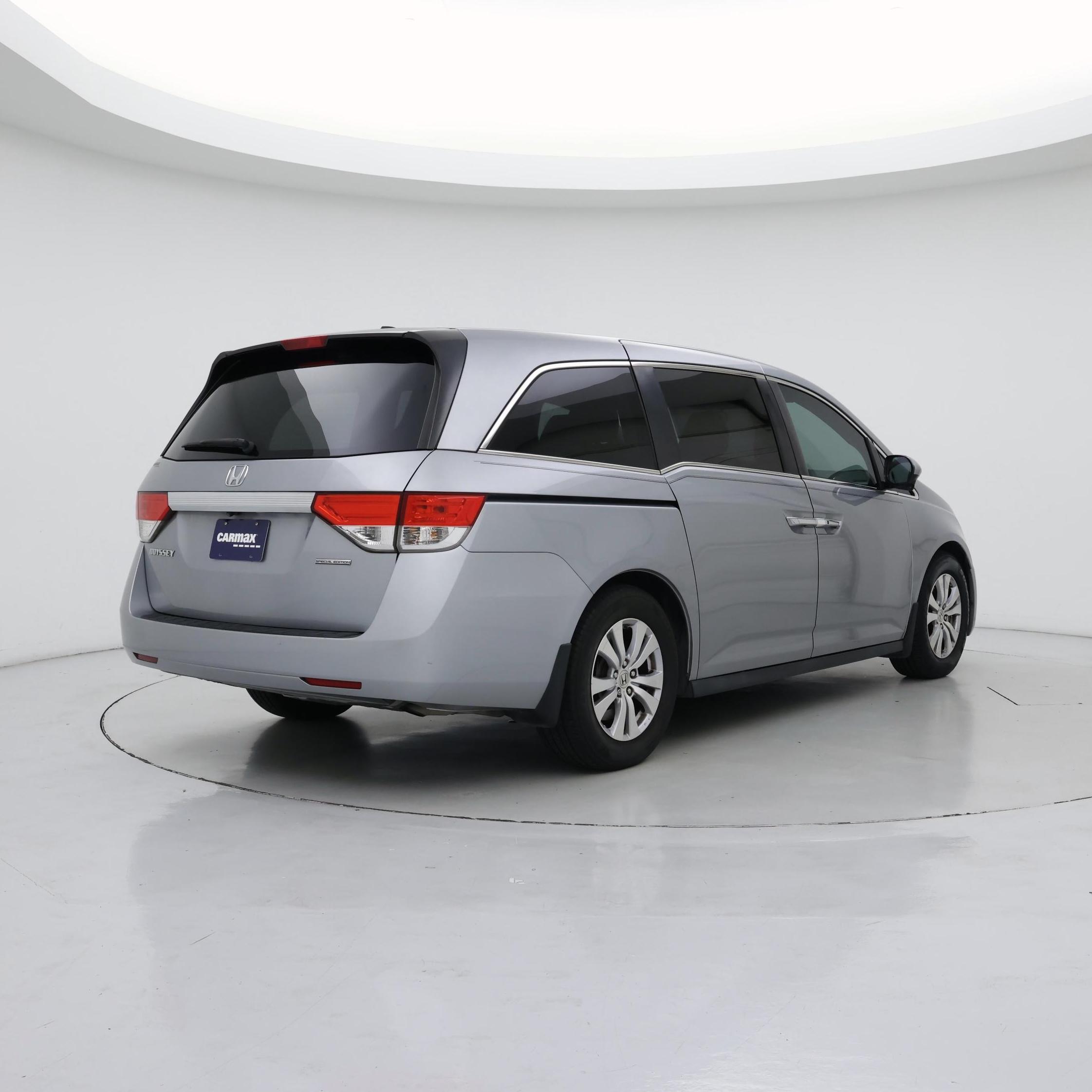Thumbnail: 2016 Honda Odyssey - 8