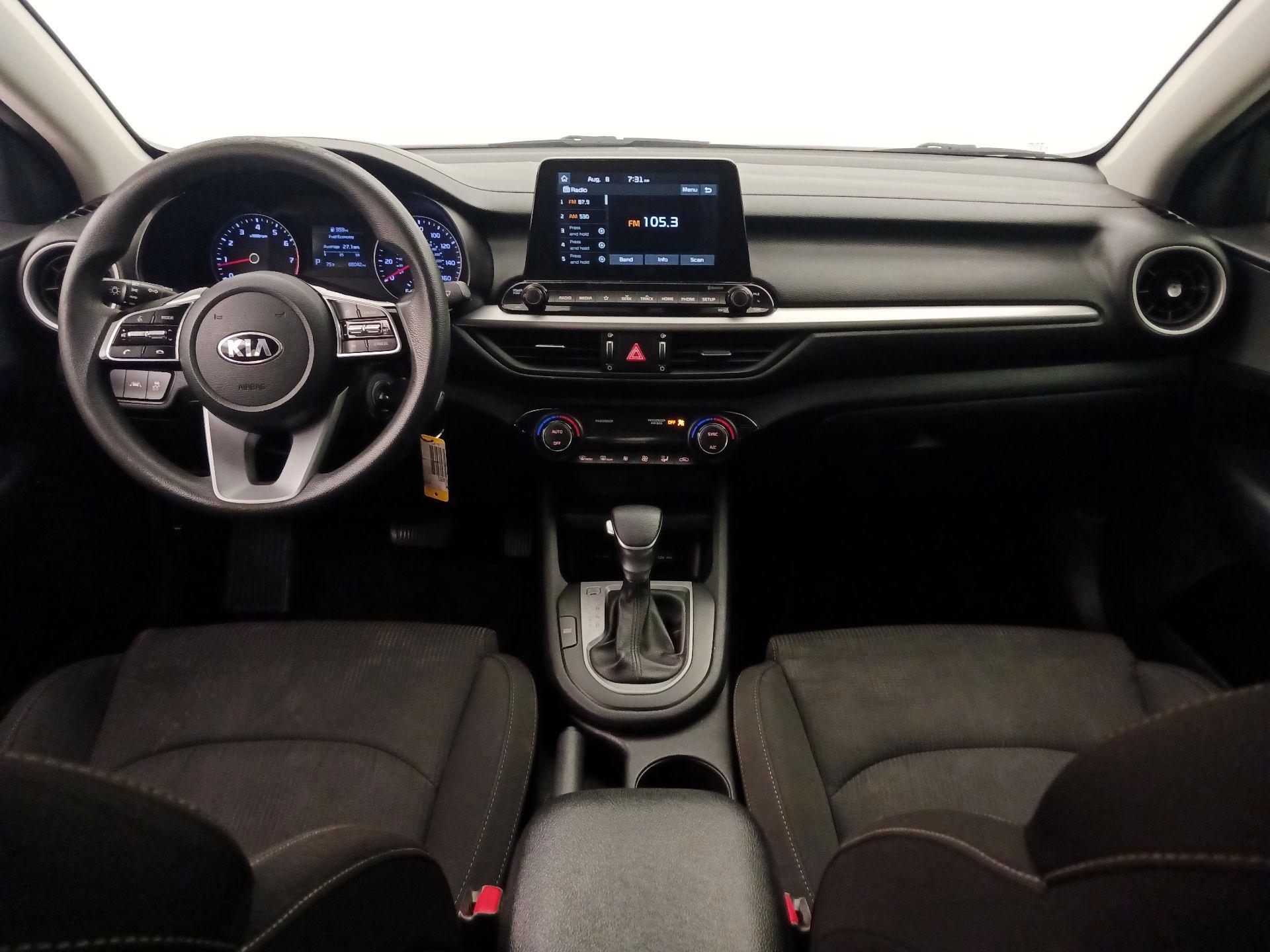 Thumbnail: 2019 Kia Forte - 9