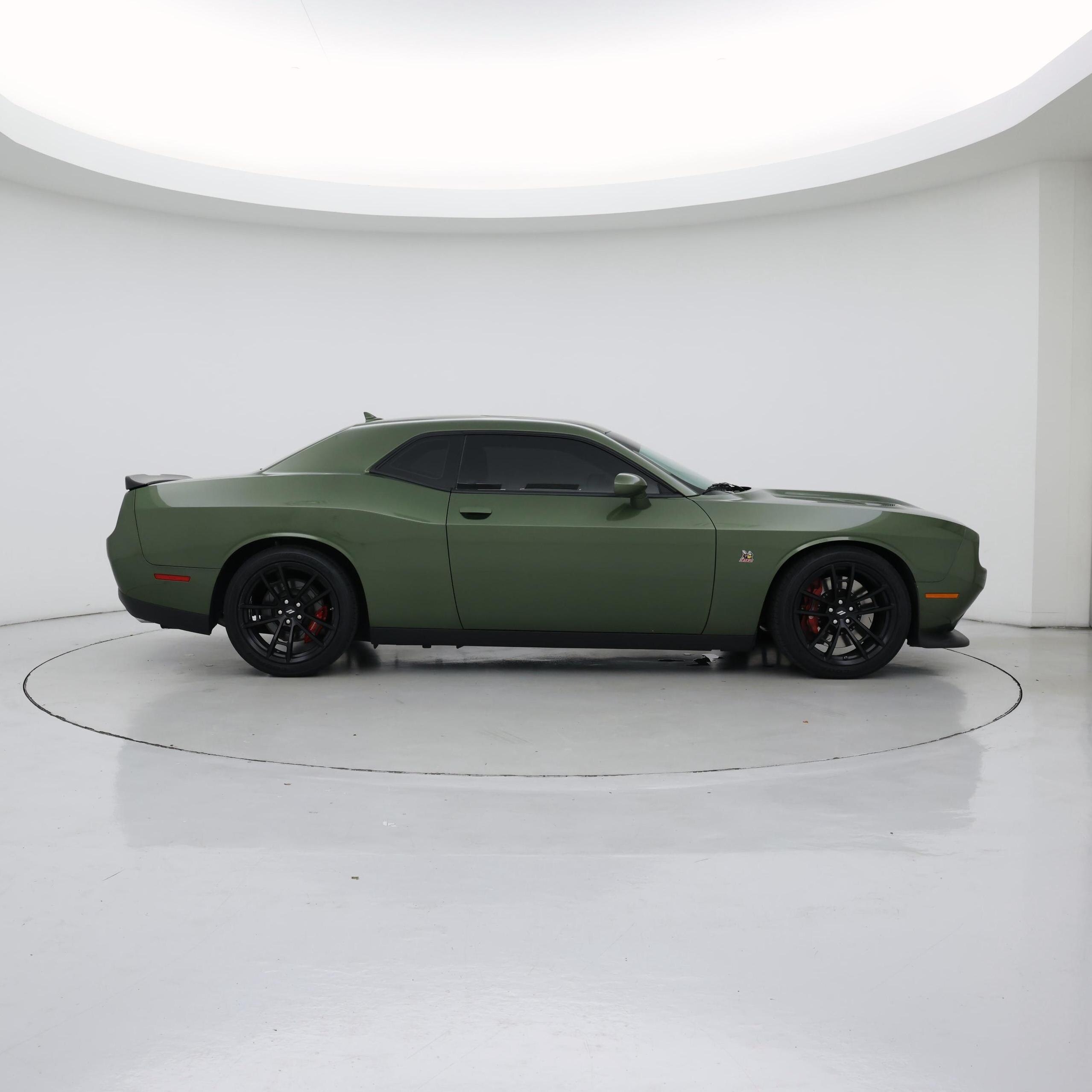 Thumbnail: 2020 Dodge Challenger - 7