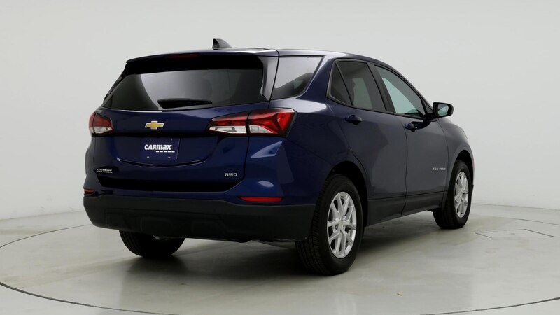 2022 Chevrolet Equinox LS 8