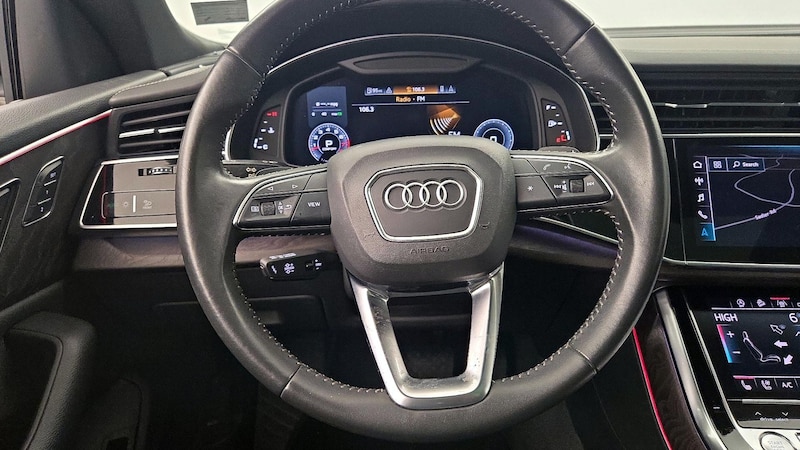 2019 Audi Q8 Prestige 10