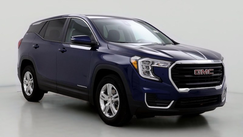 2022 GMC Terrain SLE Hero Image