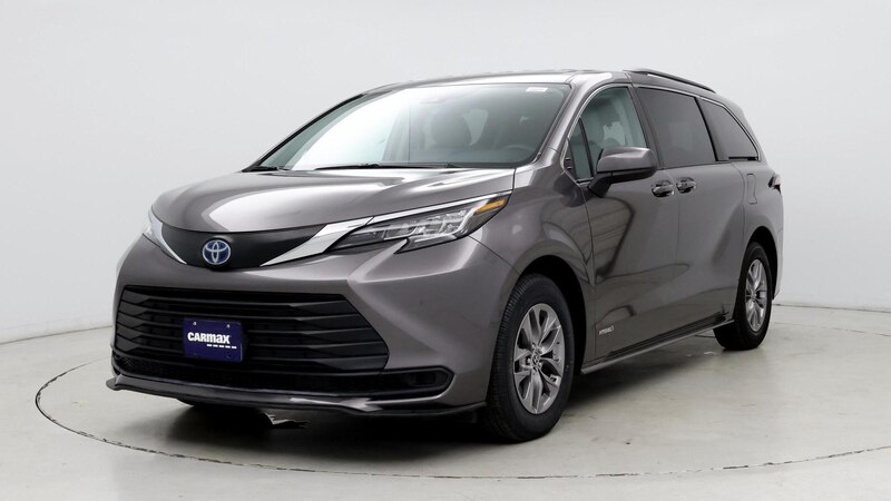 2021 Toyota Sienna LE 4