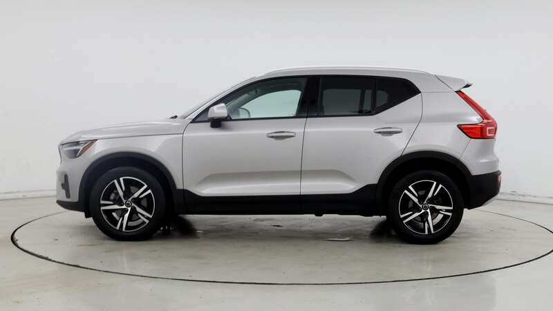 2023 Volvo XC40 B5 Core 3