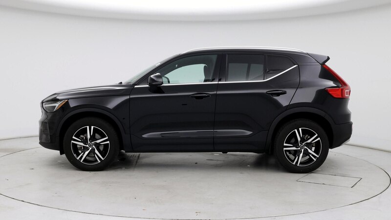 2024 Volvo XC40 B5 Core 3