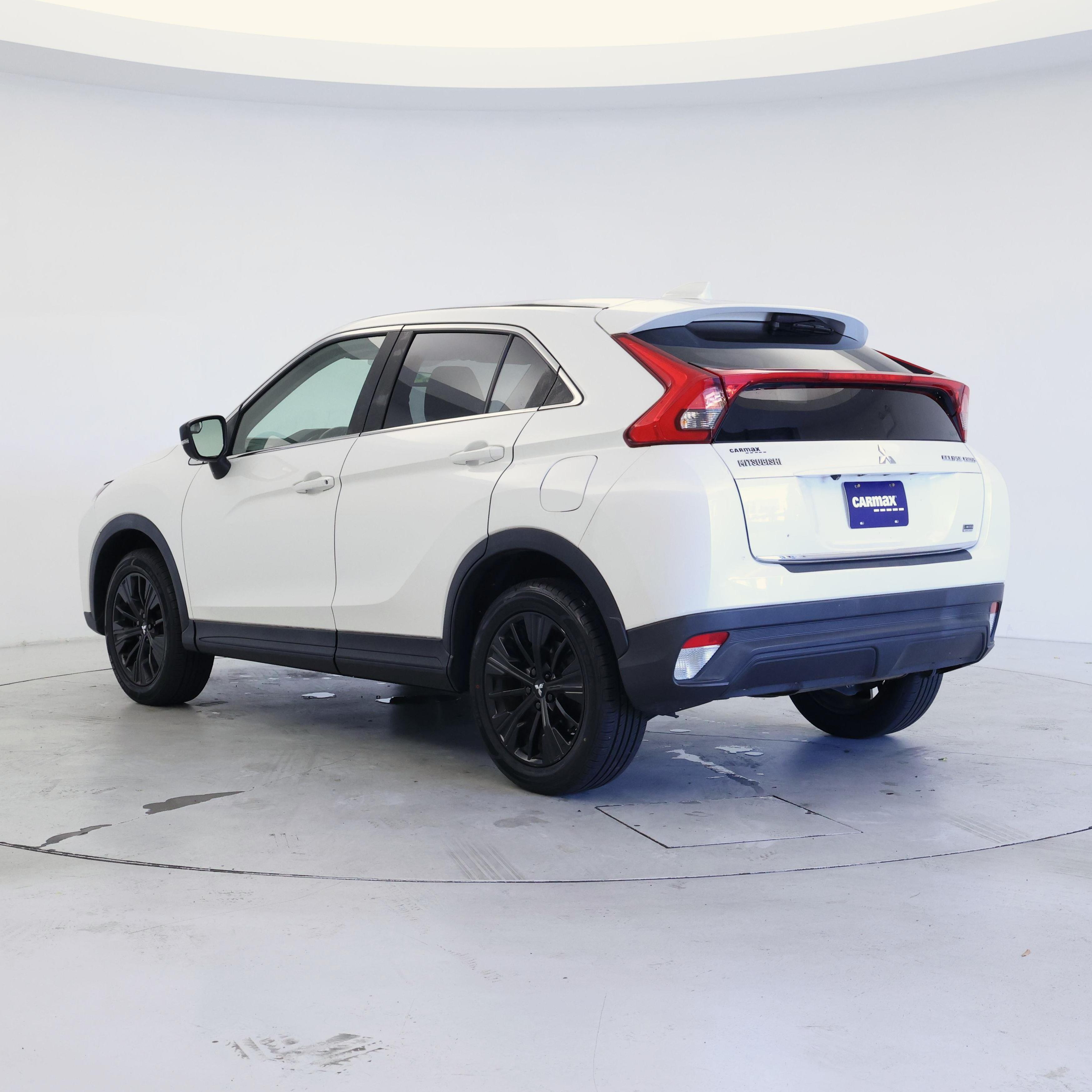 Thumbnail: 2019 Mitsubishi Eclipse Cross - 2