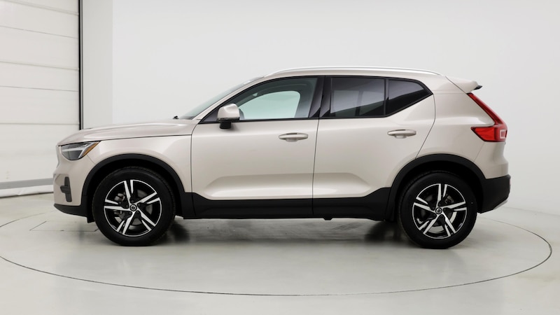 2023 Volvo XC40 B5 Core 3