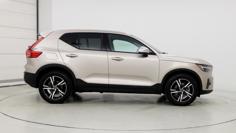 2023 Volvo XC40 B5 Core 7