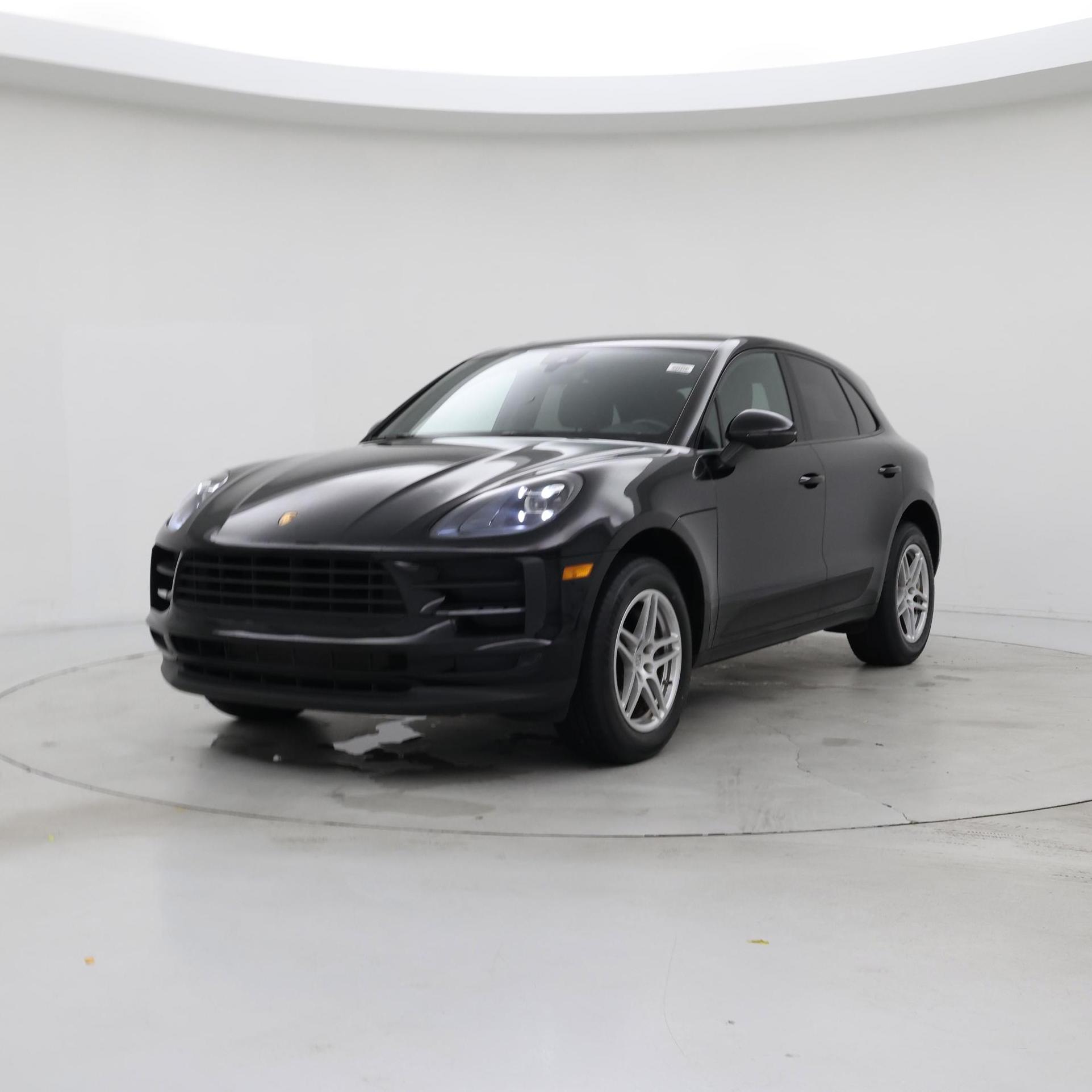 Thumbnail: 2021 Porsche Macan - 4