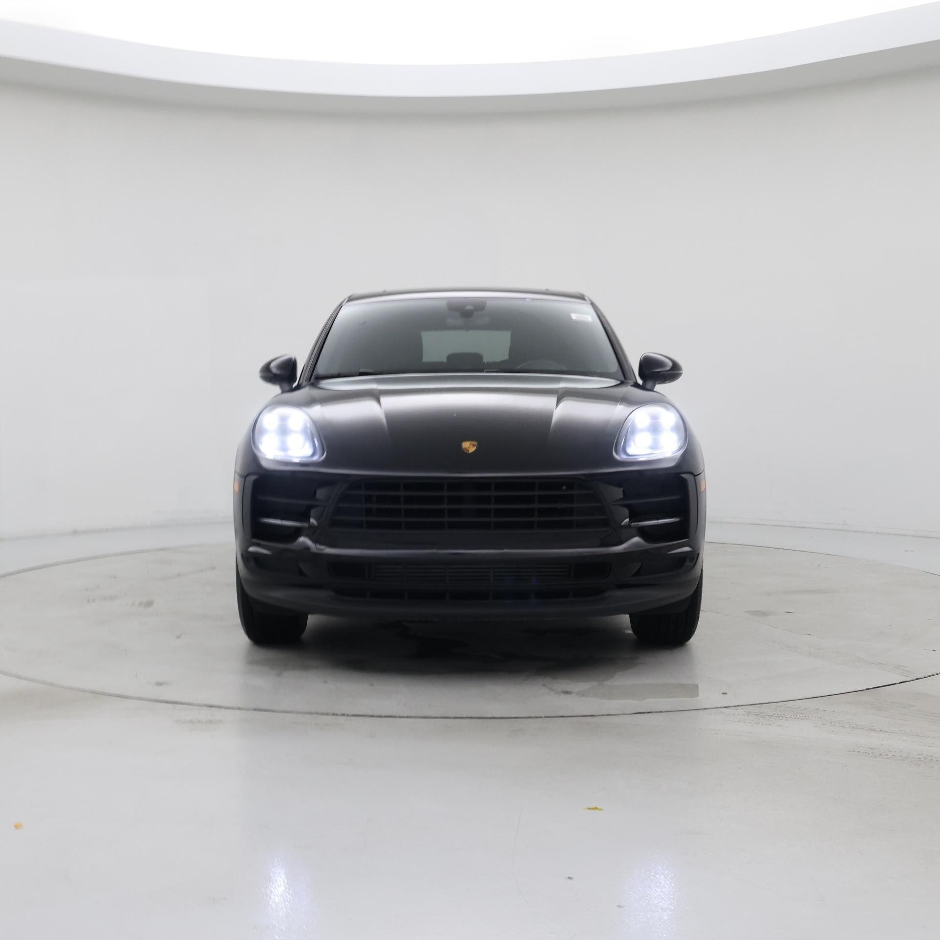 Thumbnail: 2021 Porsche Macan - 5