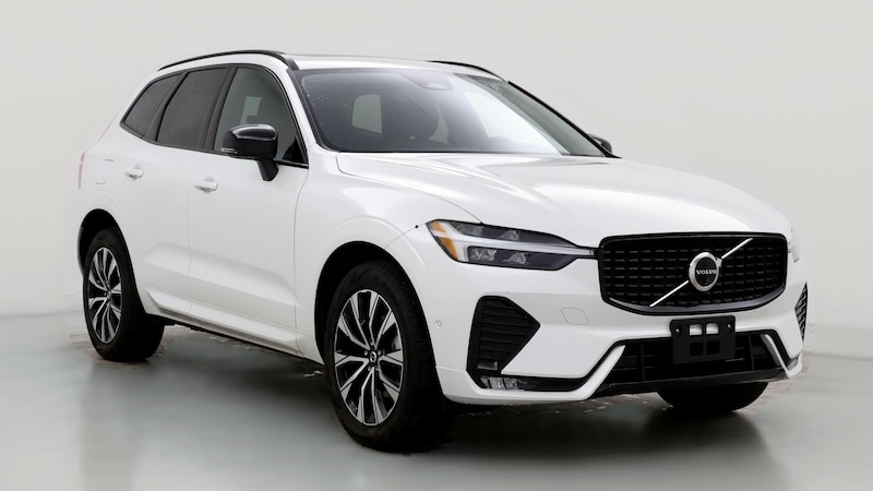 2024 Volvo XC60 B5 Plus Hero Image