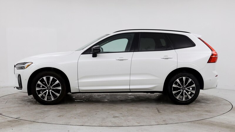 2024 Volvo XC60 B5 Plus 3