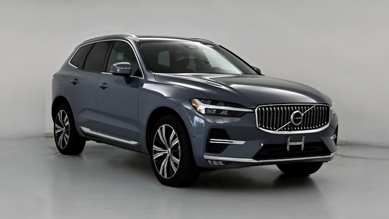 2023 Volvo XC60 B5 Plus Hero Image