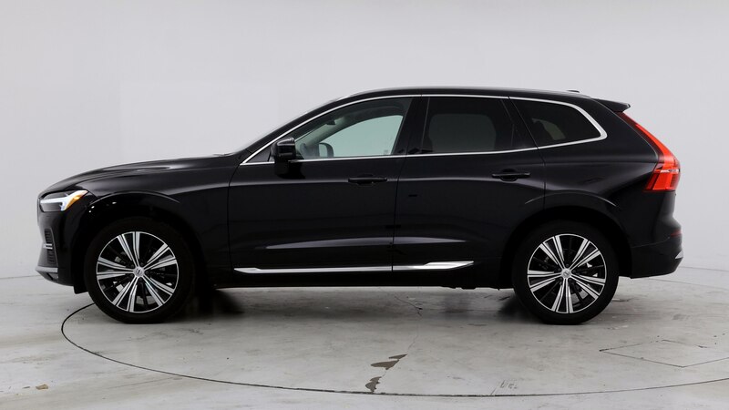 2023 Volvo XC60 B5 Plus 3