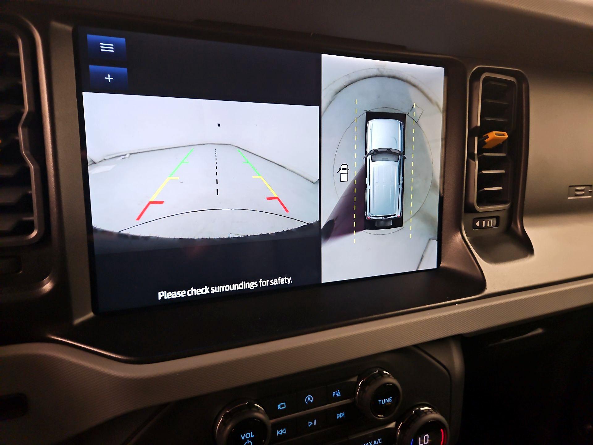 Thumbnail: 2021 Ford Bronco - 15