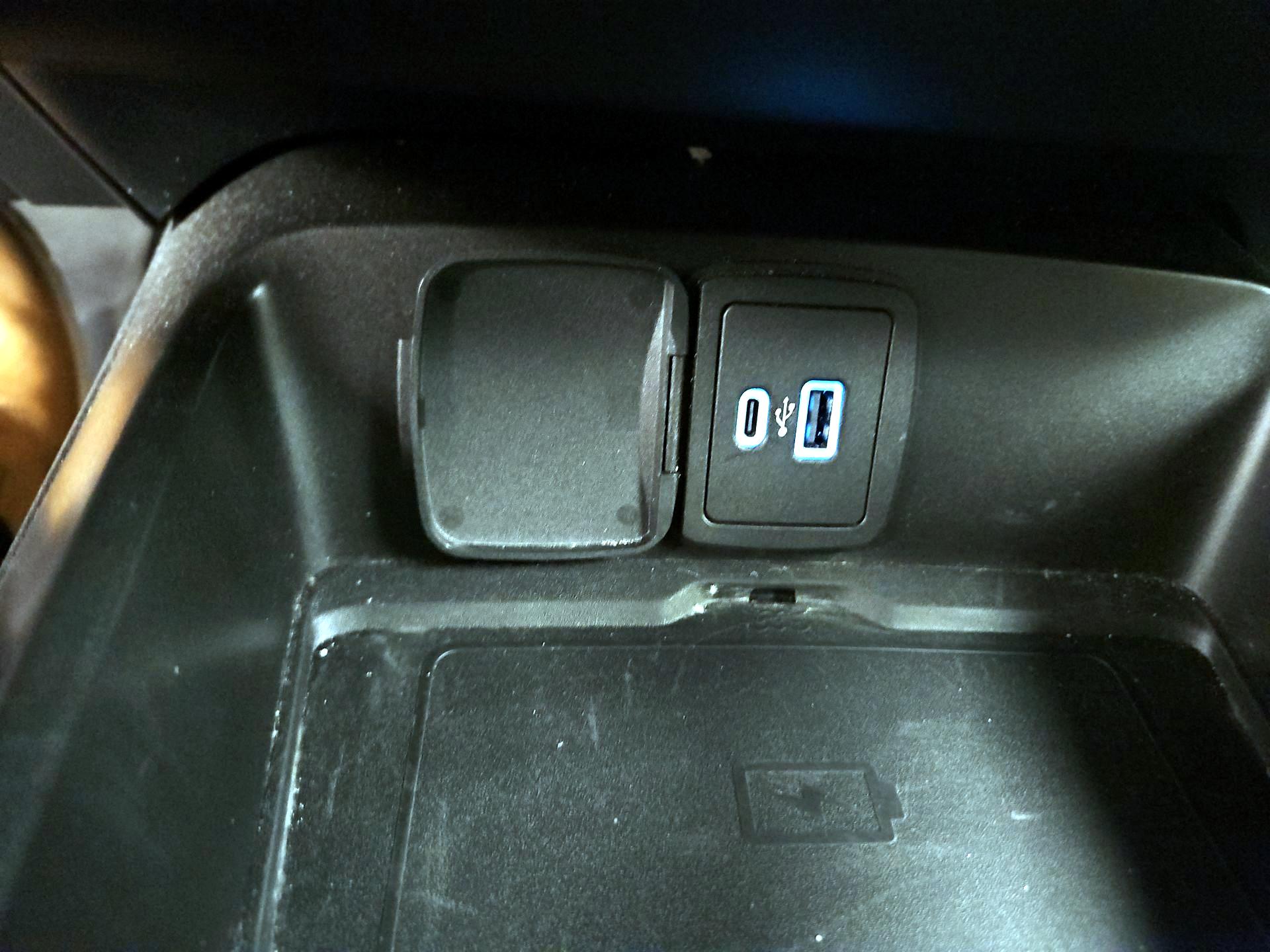 Thumbnail: 2021 Ford Bronco - 19