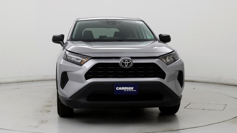 2022 Toyota RAV4 LE 5